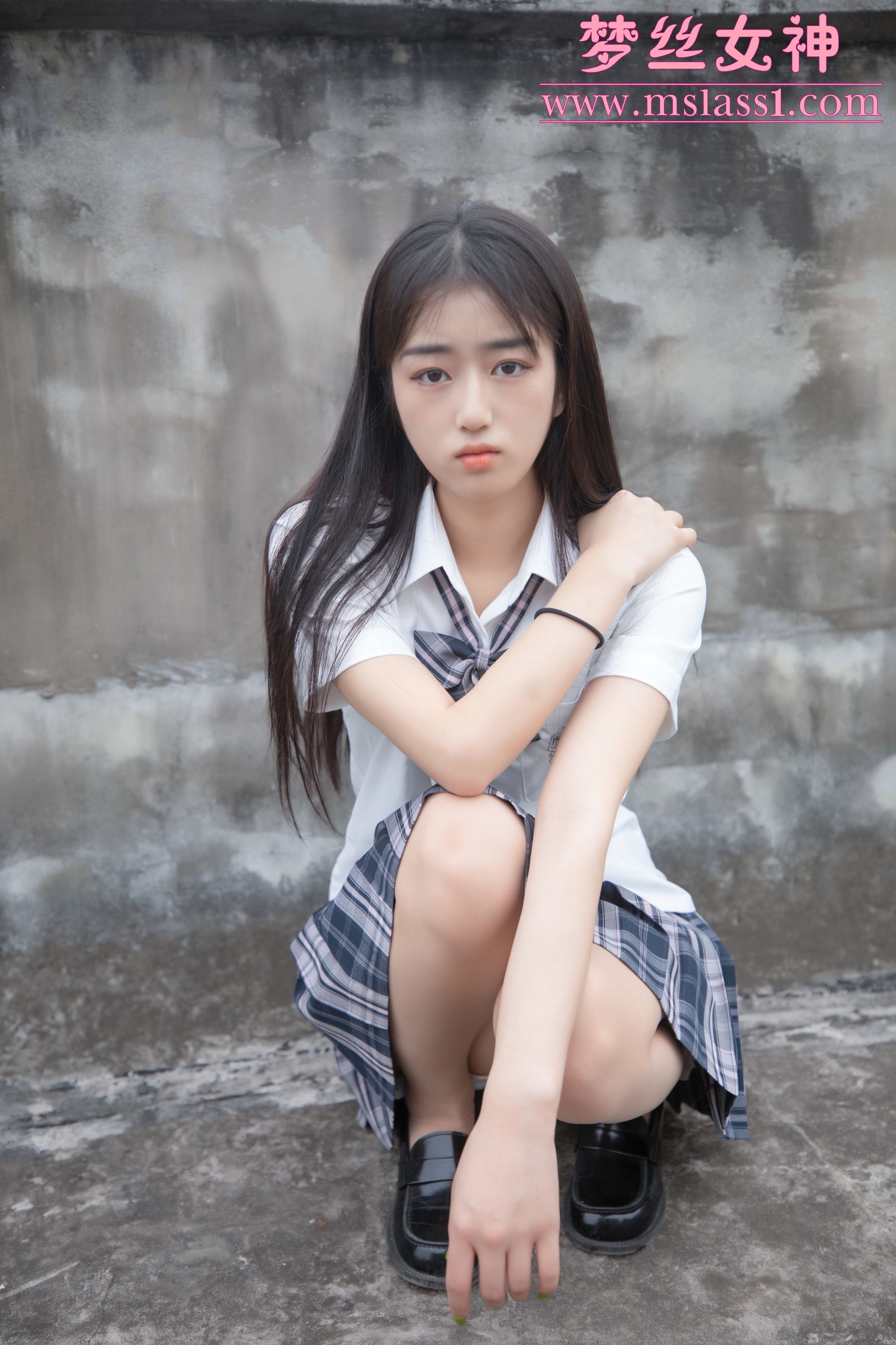 王娇娇 天台JK少女-图26