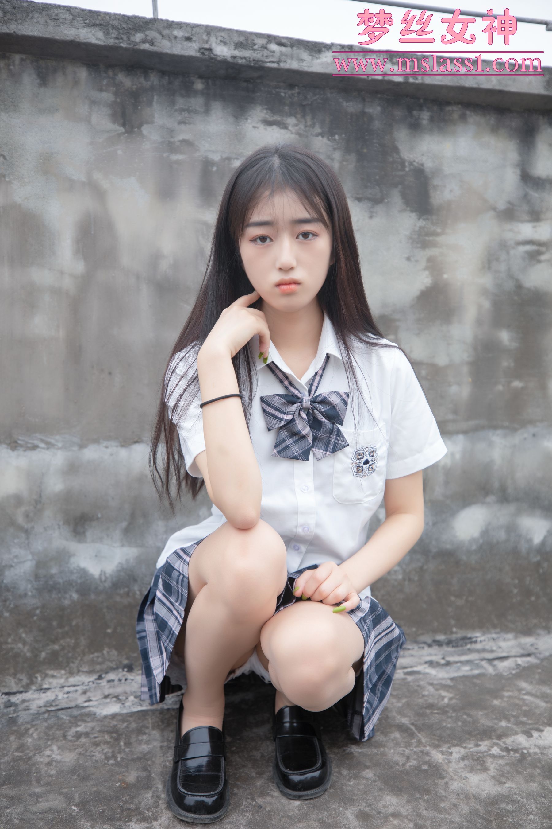 王娇娇 天台JK少女-图27