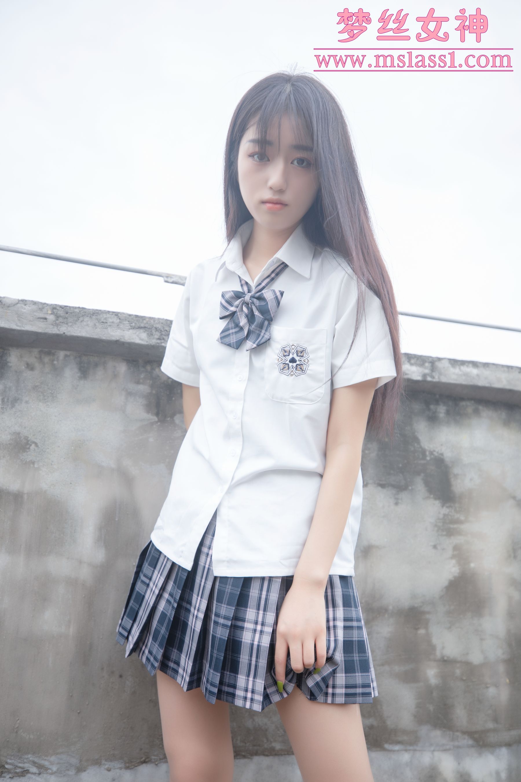 王娇娇 天台JK少女-图33