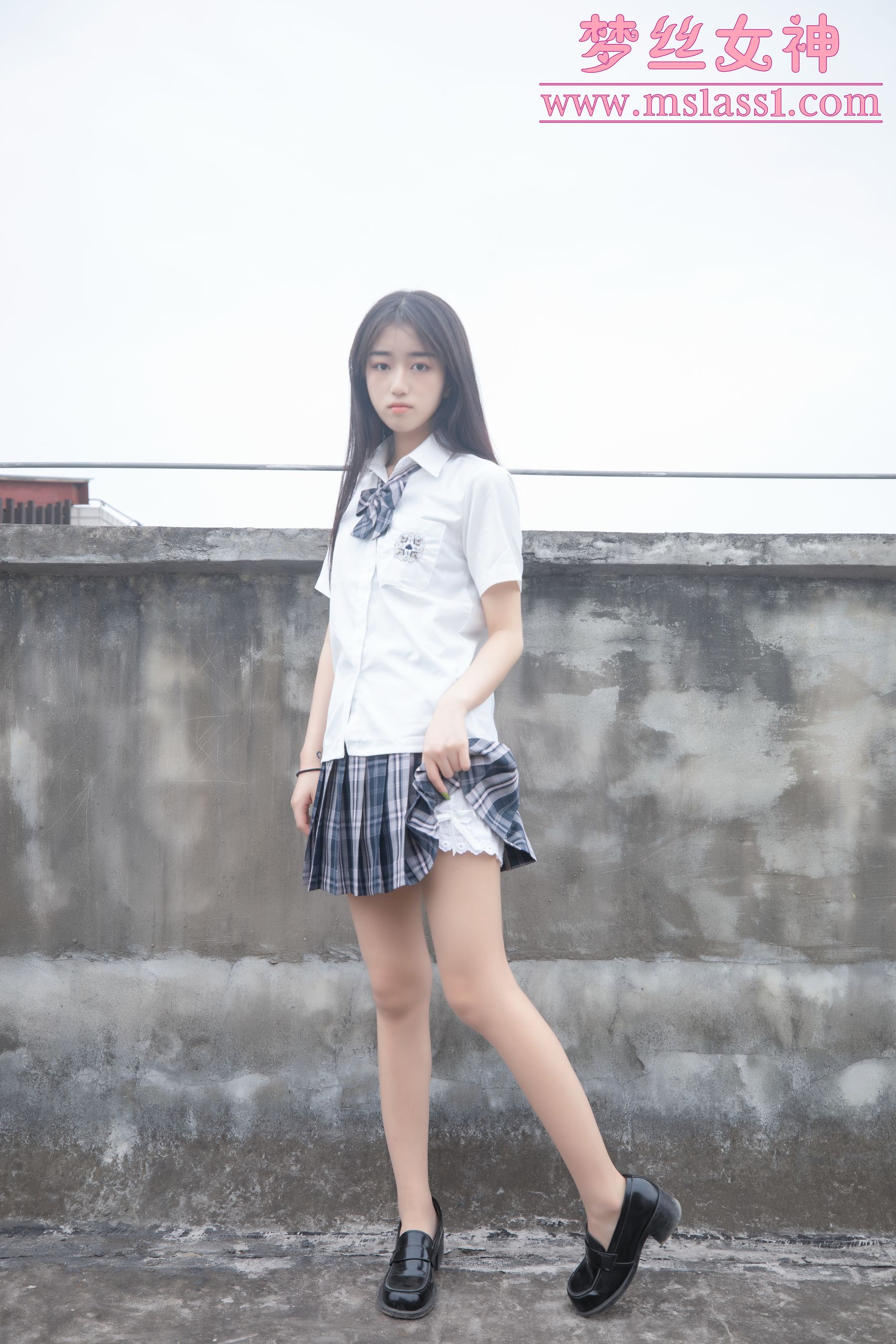 王娇娇 天台JK少女-图38