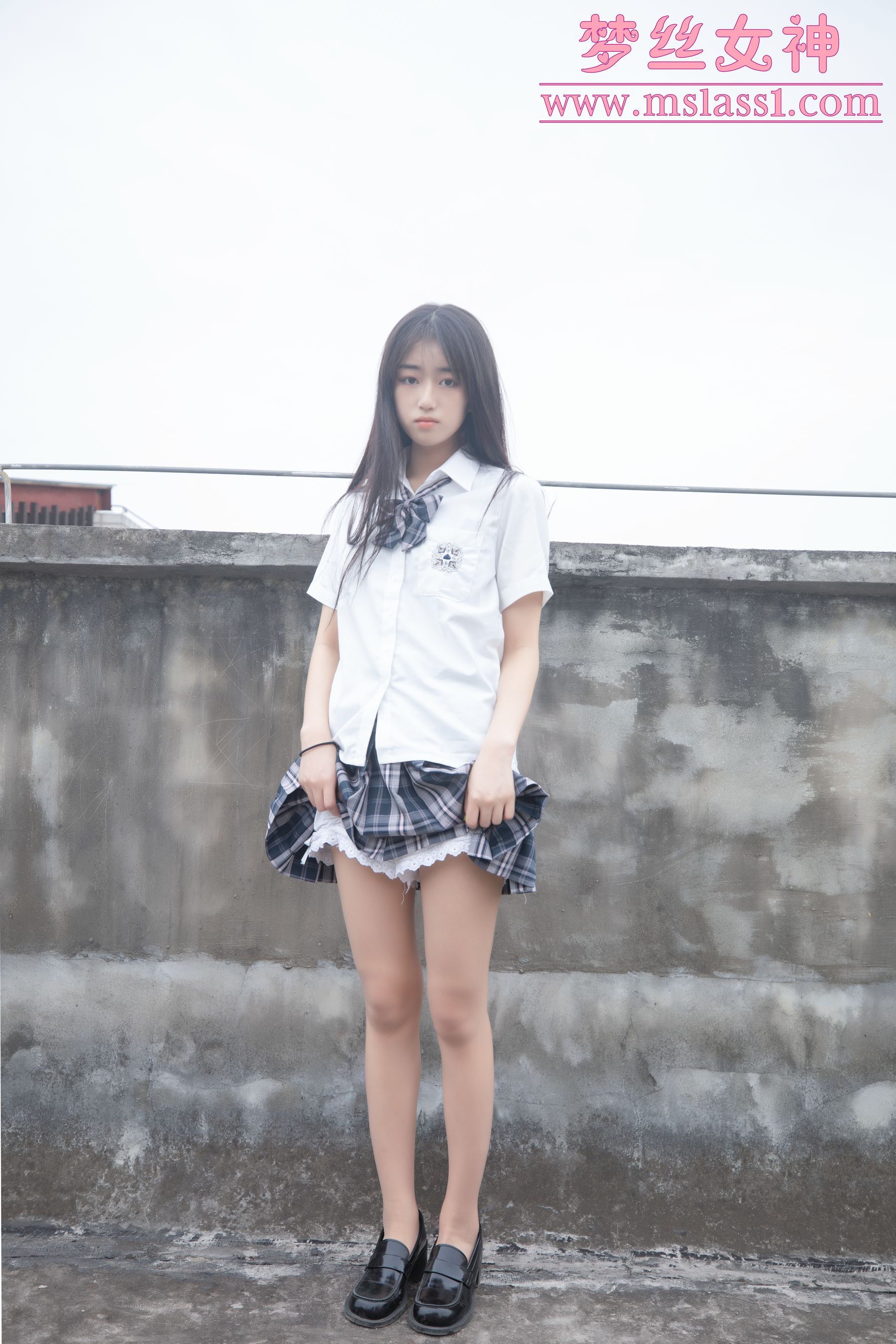 王娇娇 天台JK少女-图40