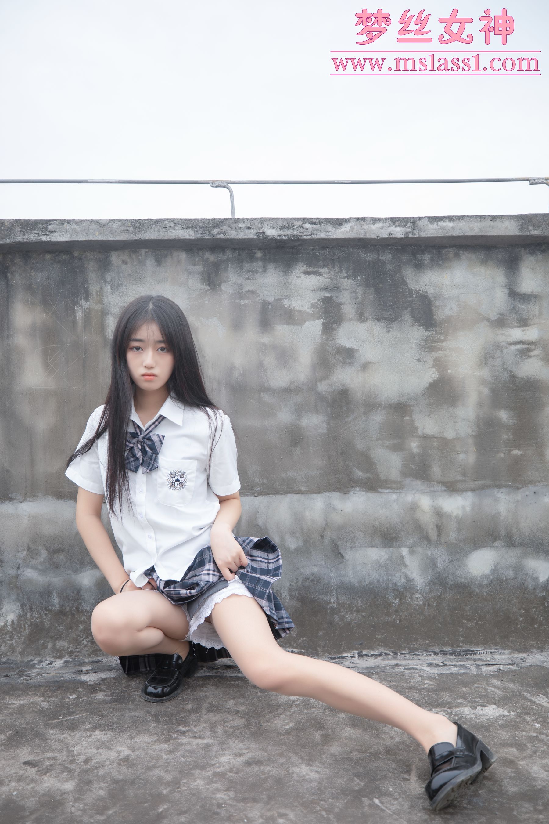 王娇娇 天台JK少女-图43