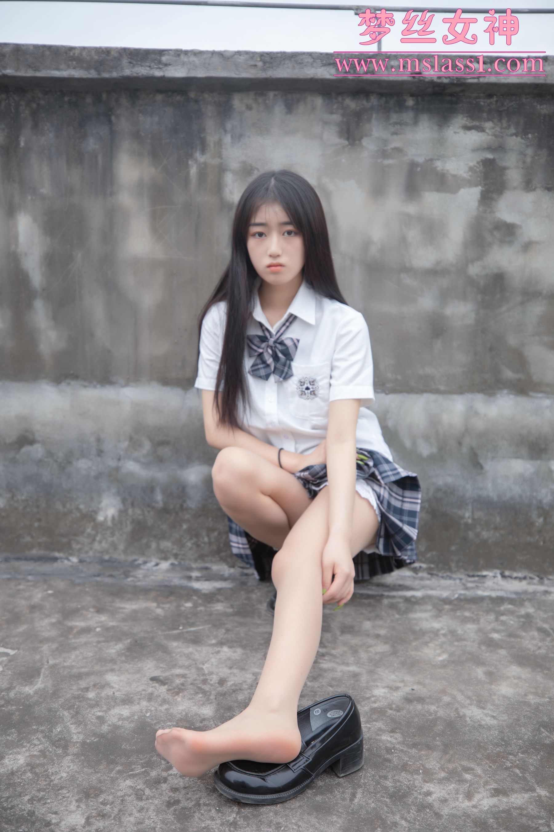 王娇娇 天台JK少女-图45