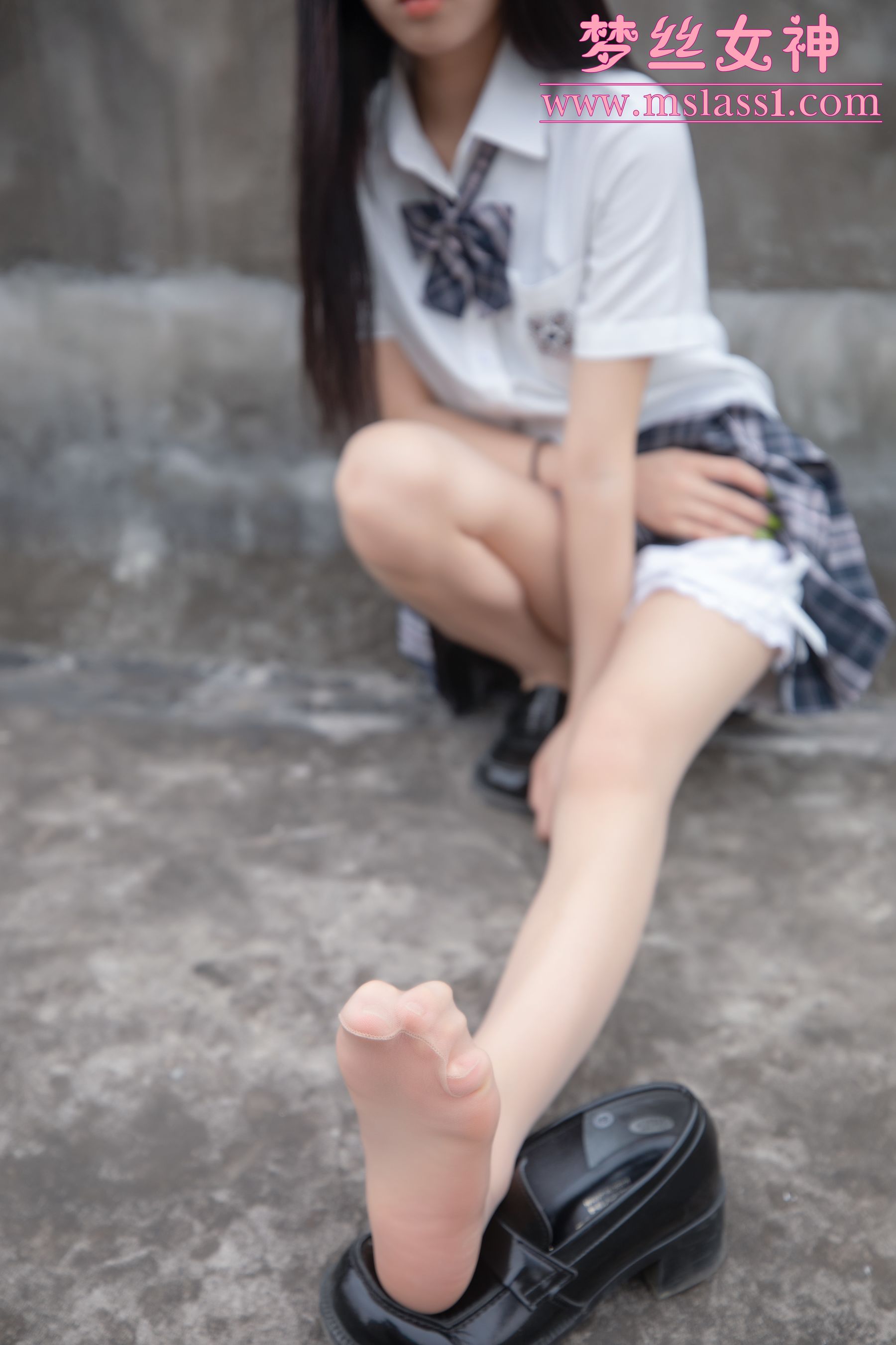 王娇娇 天台JK少女-图50