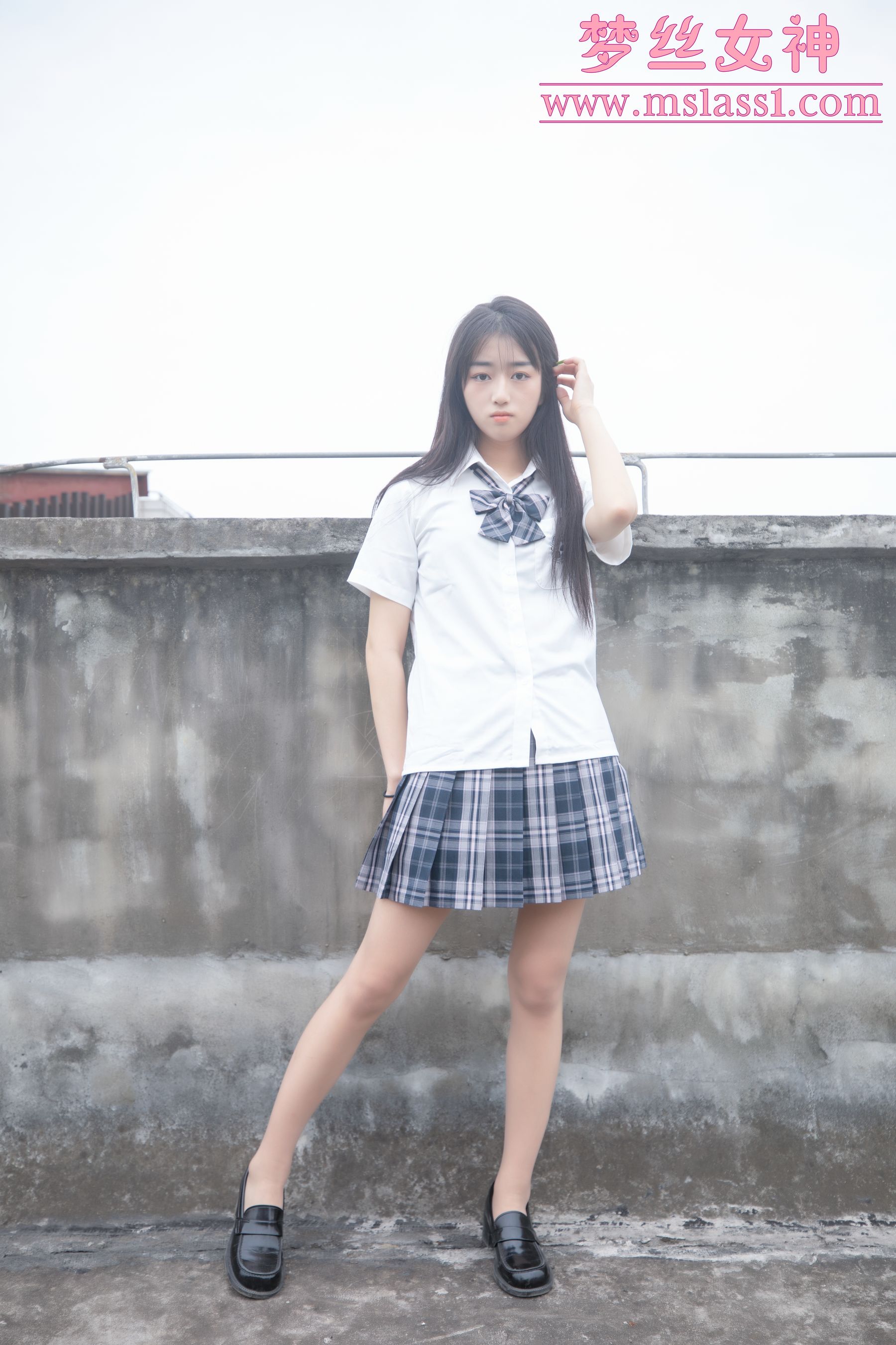 王娇娇 天台JK少女-图6