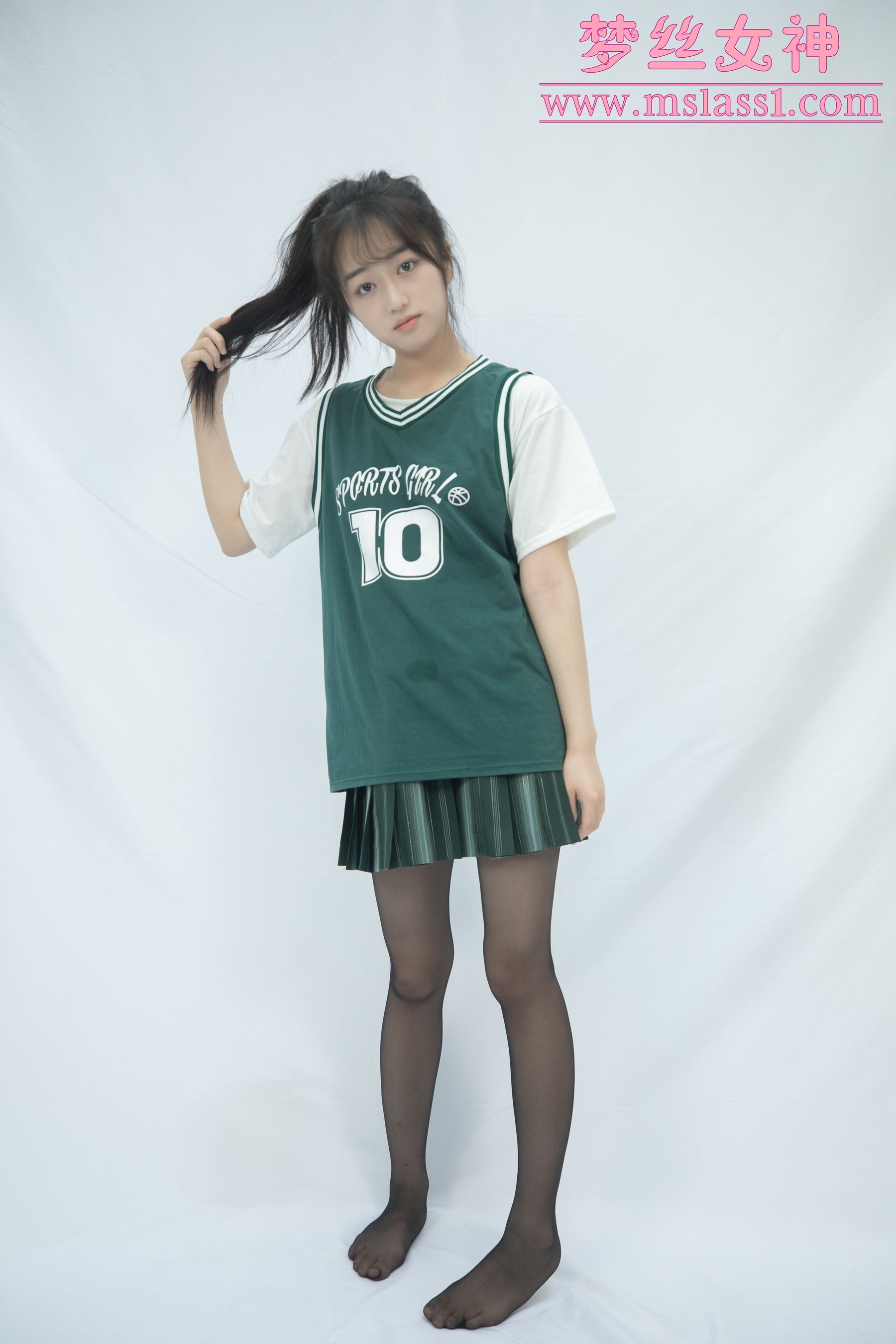 王娇娇 球衣黑丝-图2