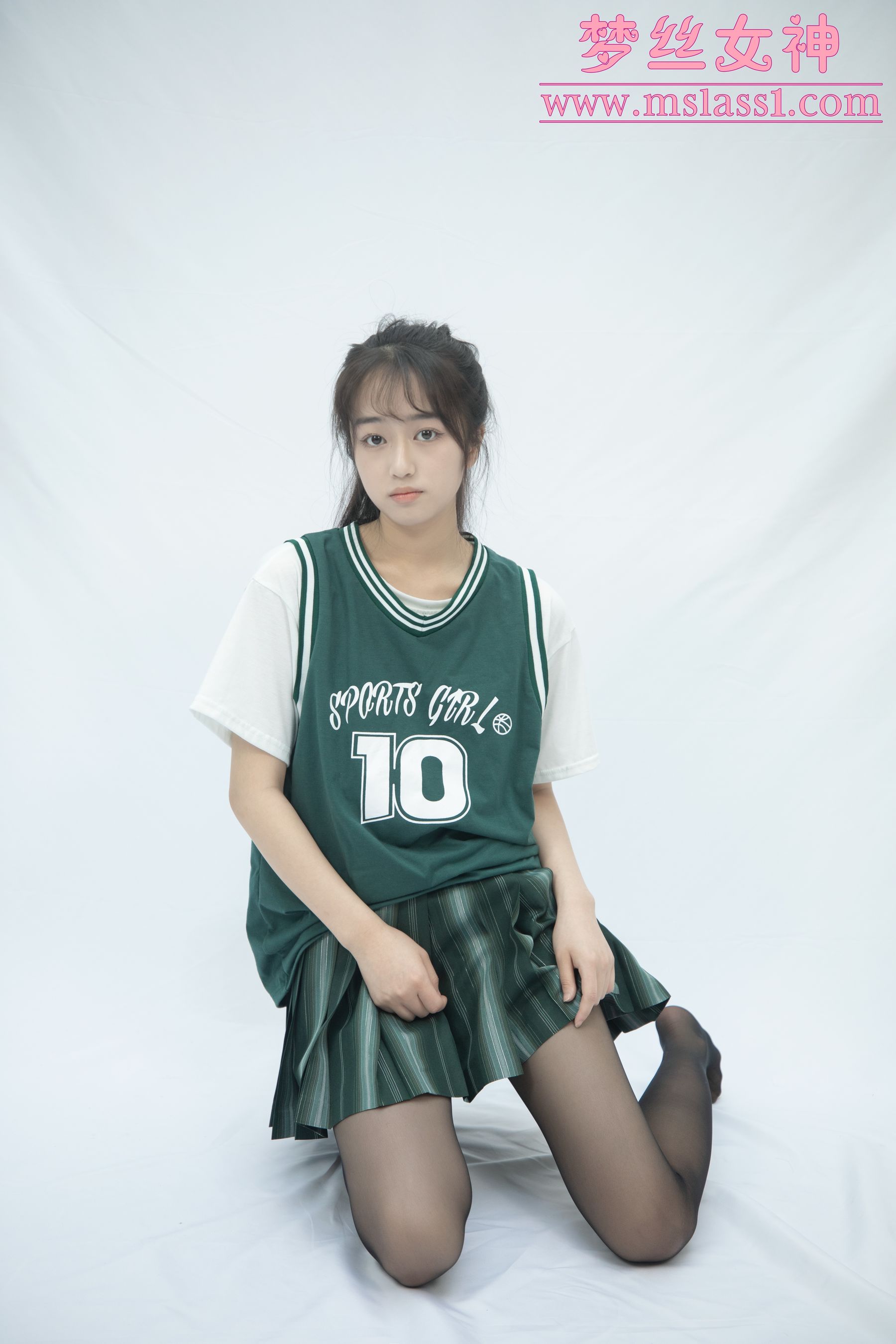 王娇娇 球衣黑丝-图3