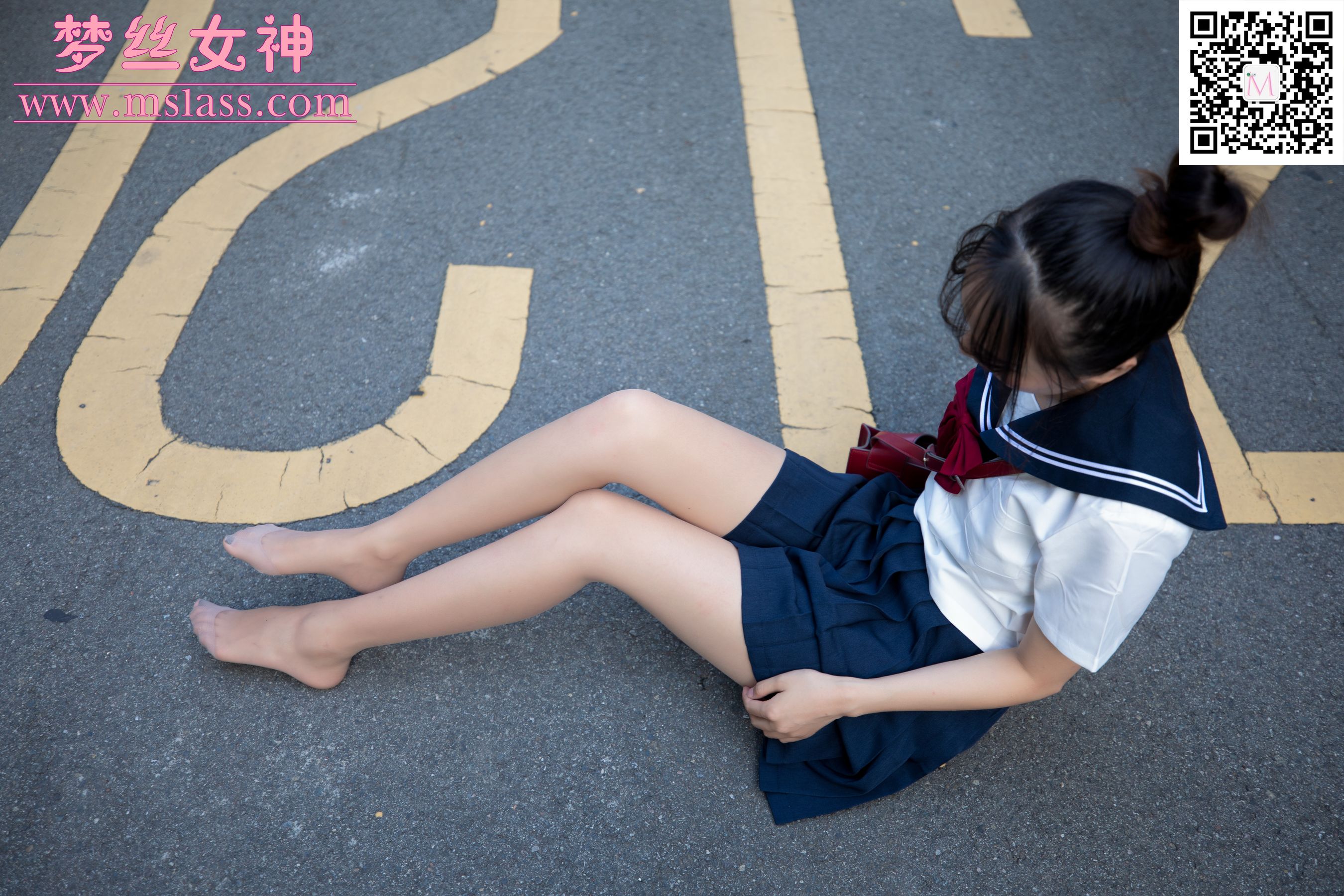 玥玥 JK小女神-图29