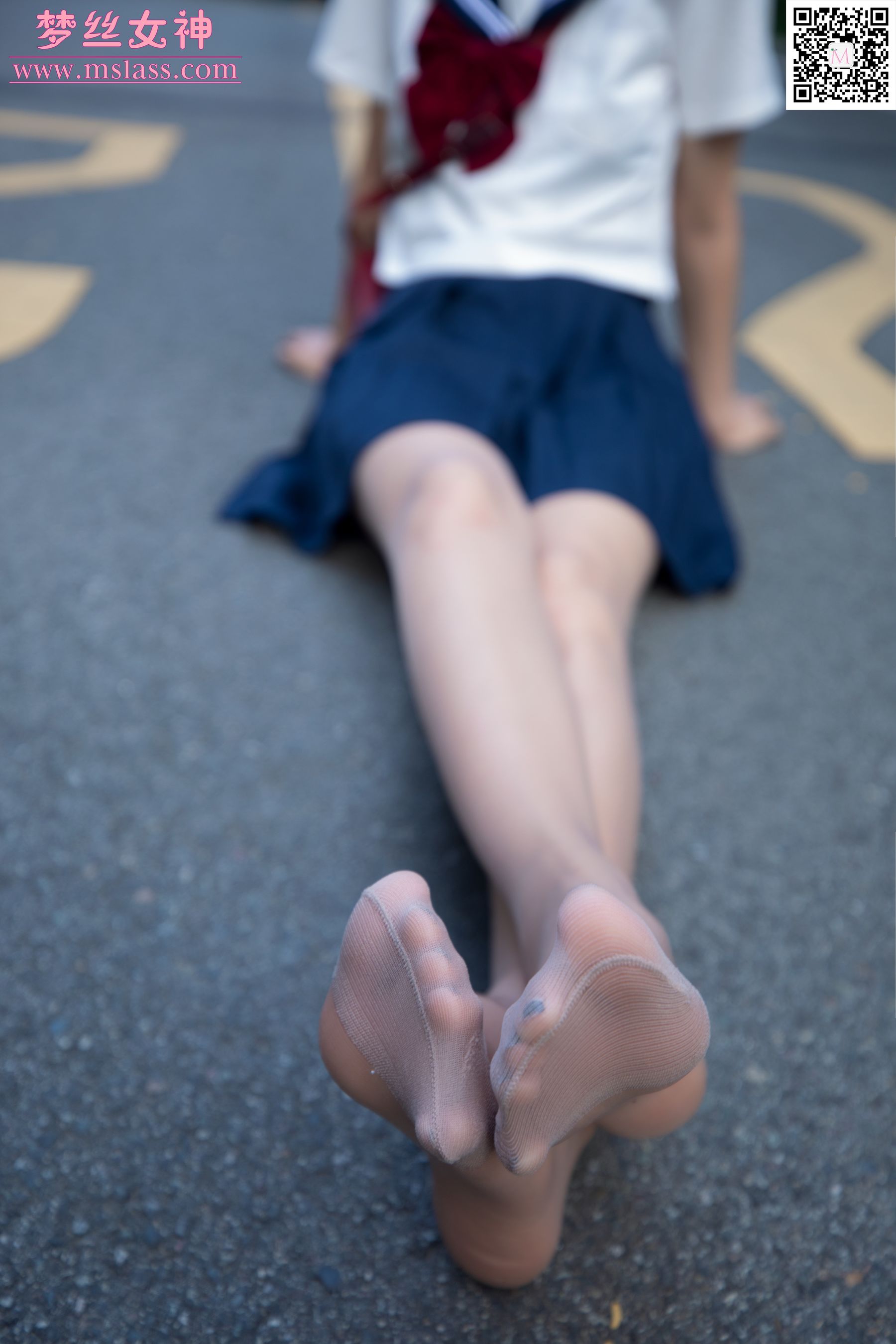 玥玥 JK小女神-图37