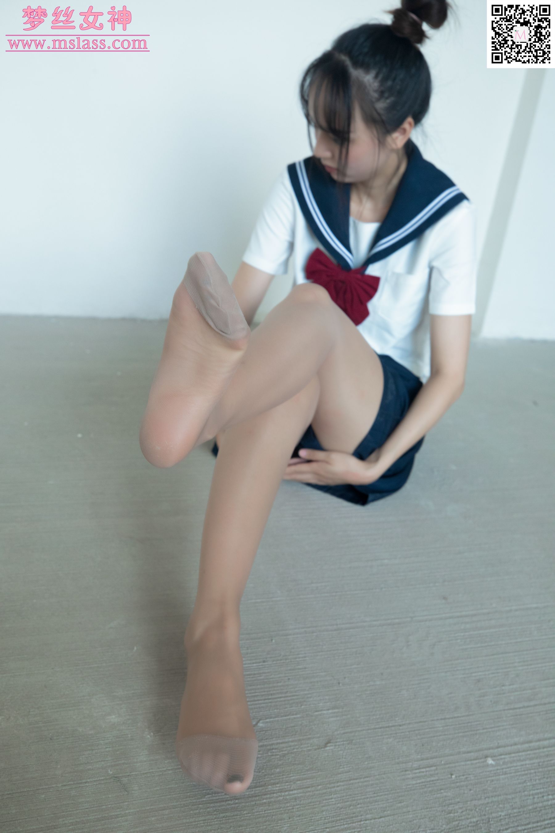 玥玥 JK小女神-图55