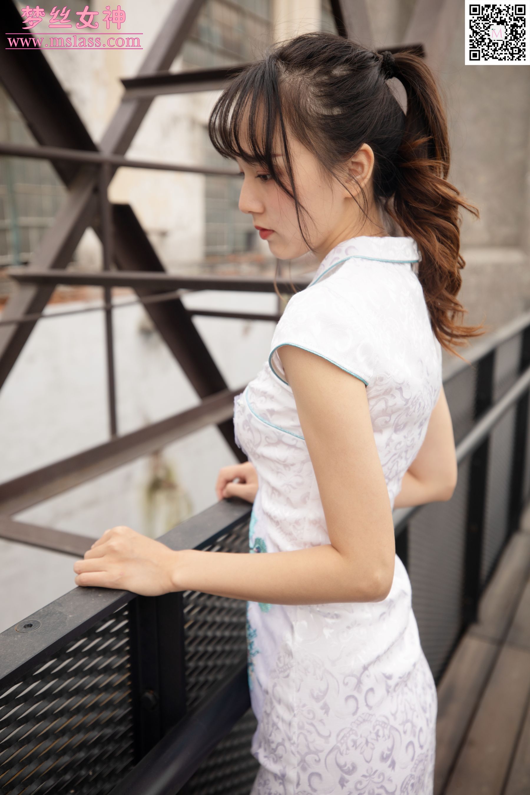 玥玥 工业区的旗袍-图32