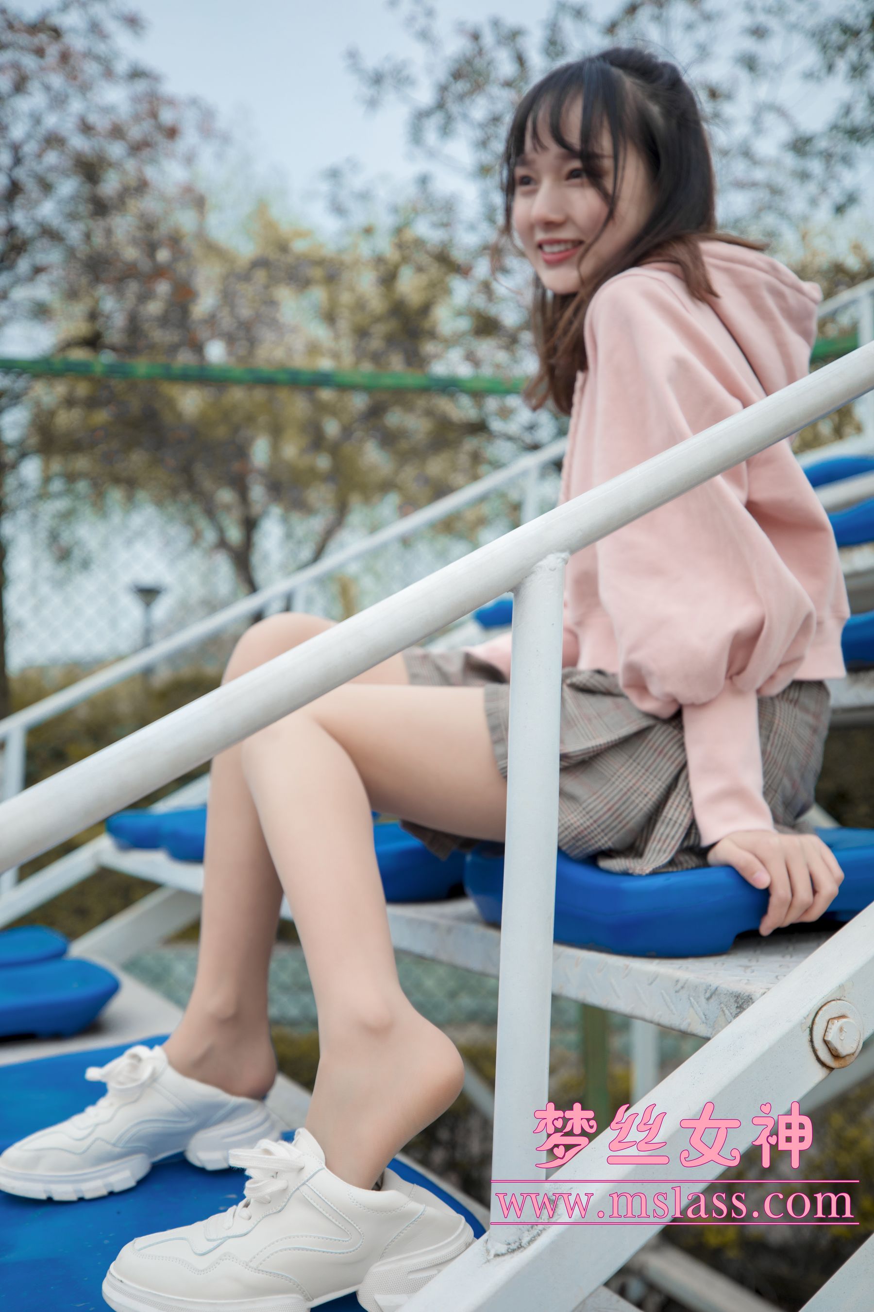 玥玥 操场小甜心-图59