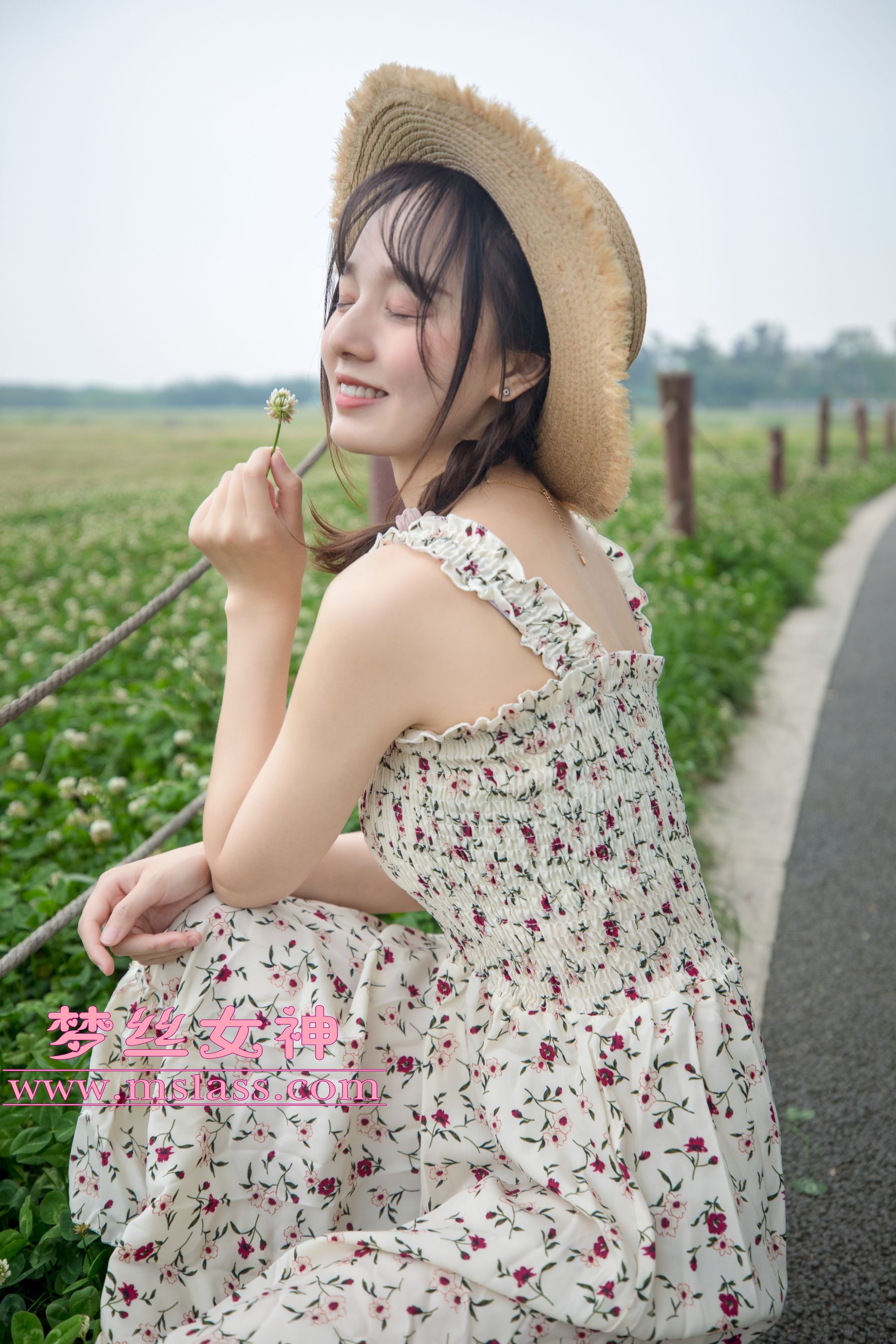 玥玥 田园的萌妹-图1