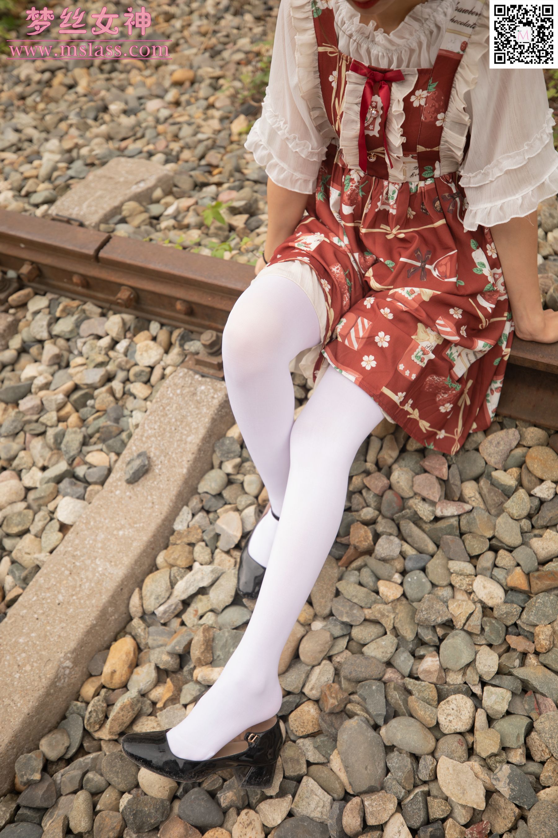 玥玥 白丝洛丽塔-图27