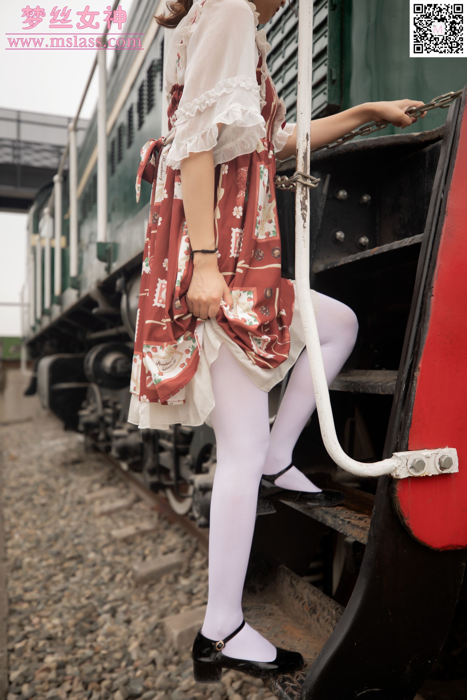 玥玥 白丝洛丽塔-图30