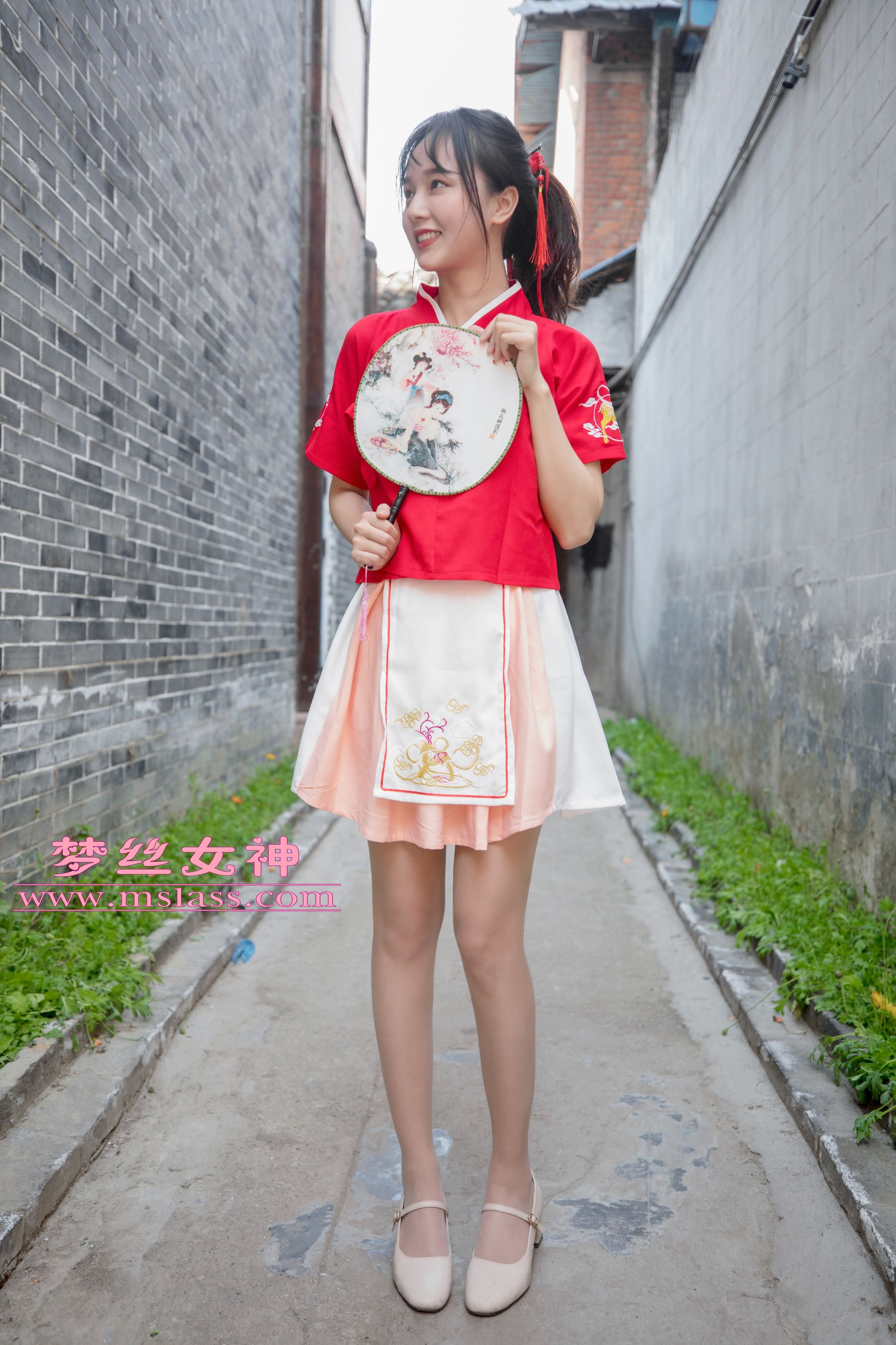 玥玥 长城古风少女-图2