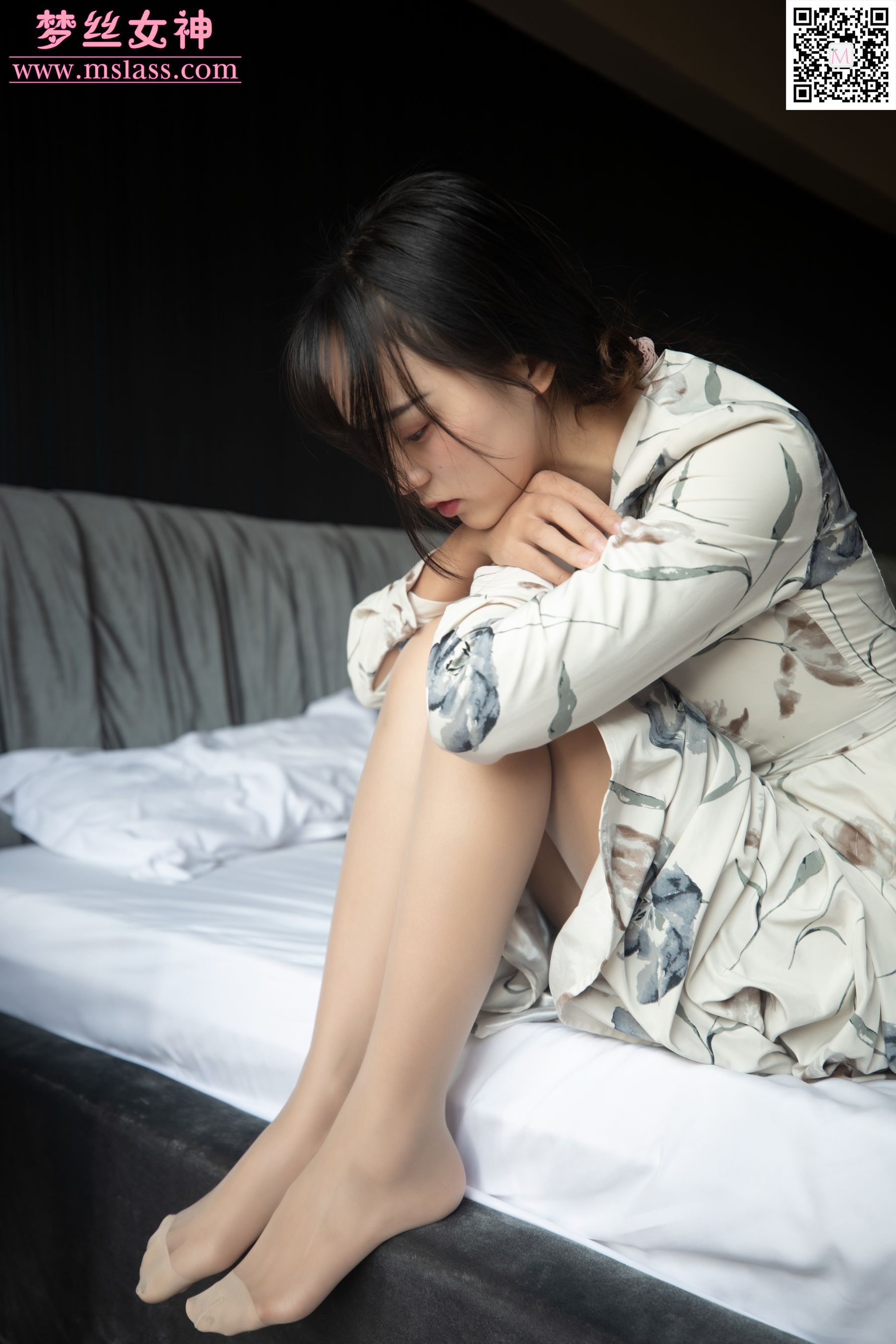 玥玥 长裙的美人坯子-图2