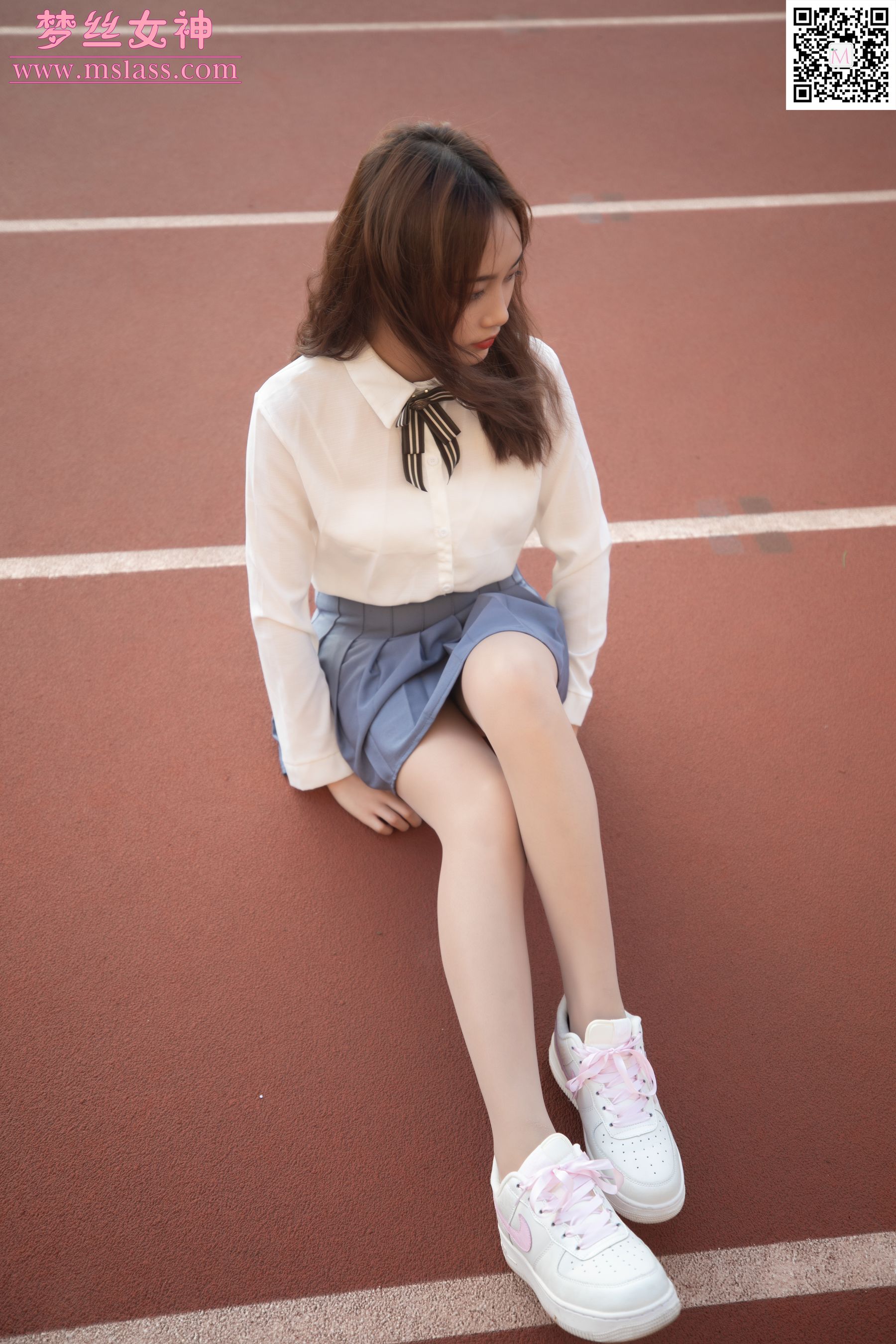 珂珂 粉NIKE女神-图9