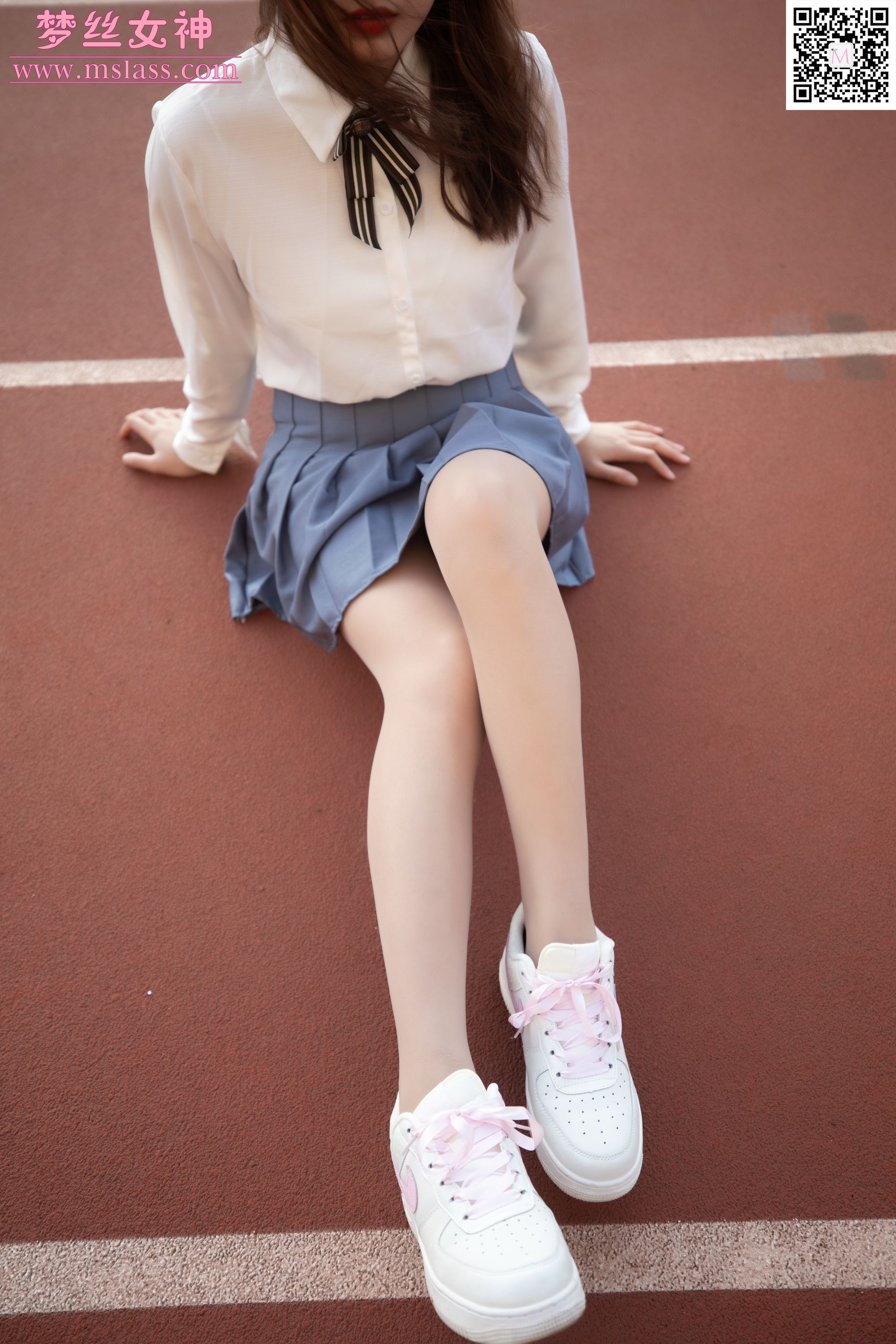 珂珂 粉NIKE女神-图10