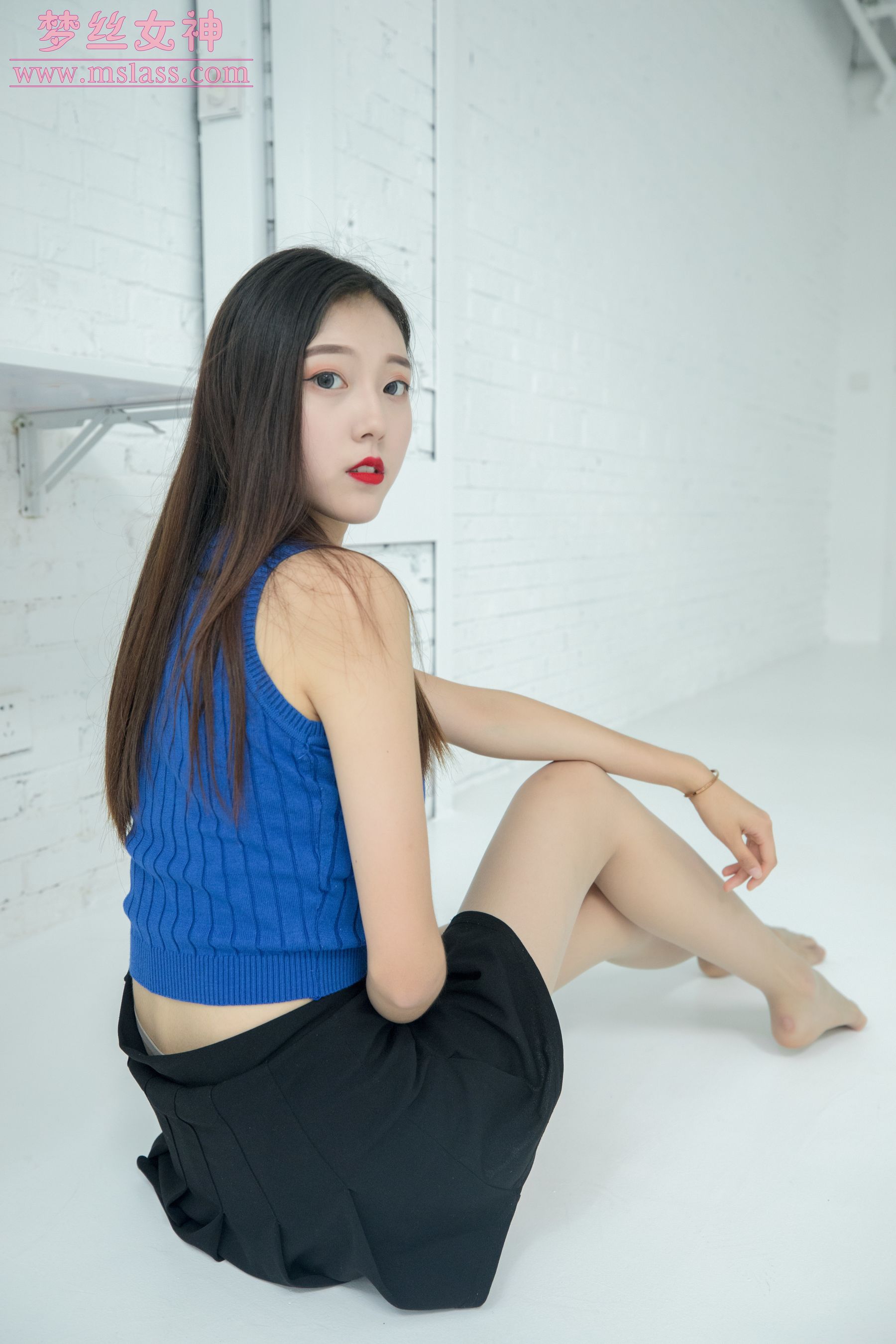 舒蕾 艺术空间丝袜美腿-图21