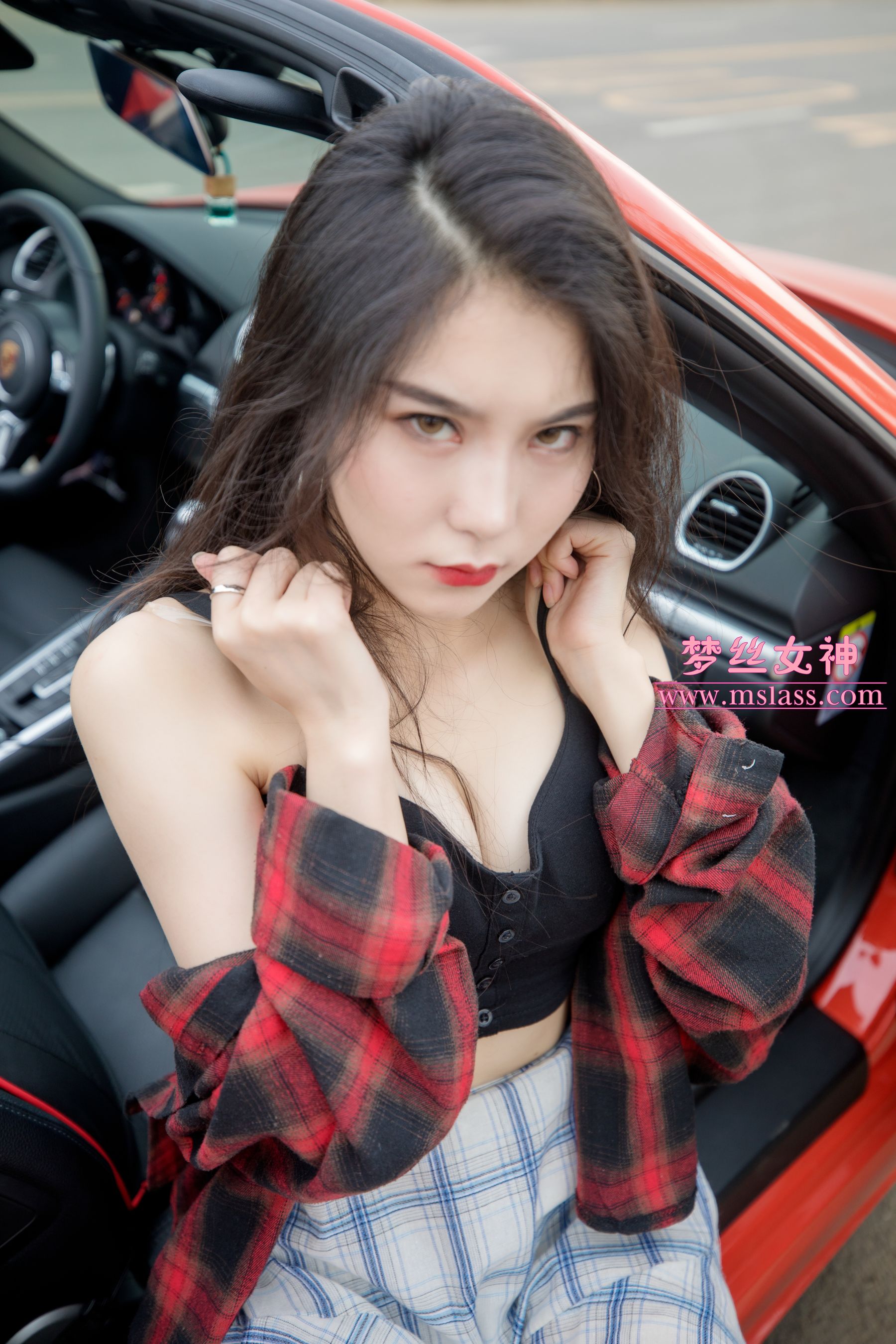 苏安希 跑车丝袜女神-图22