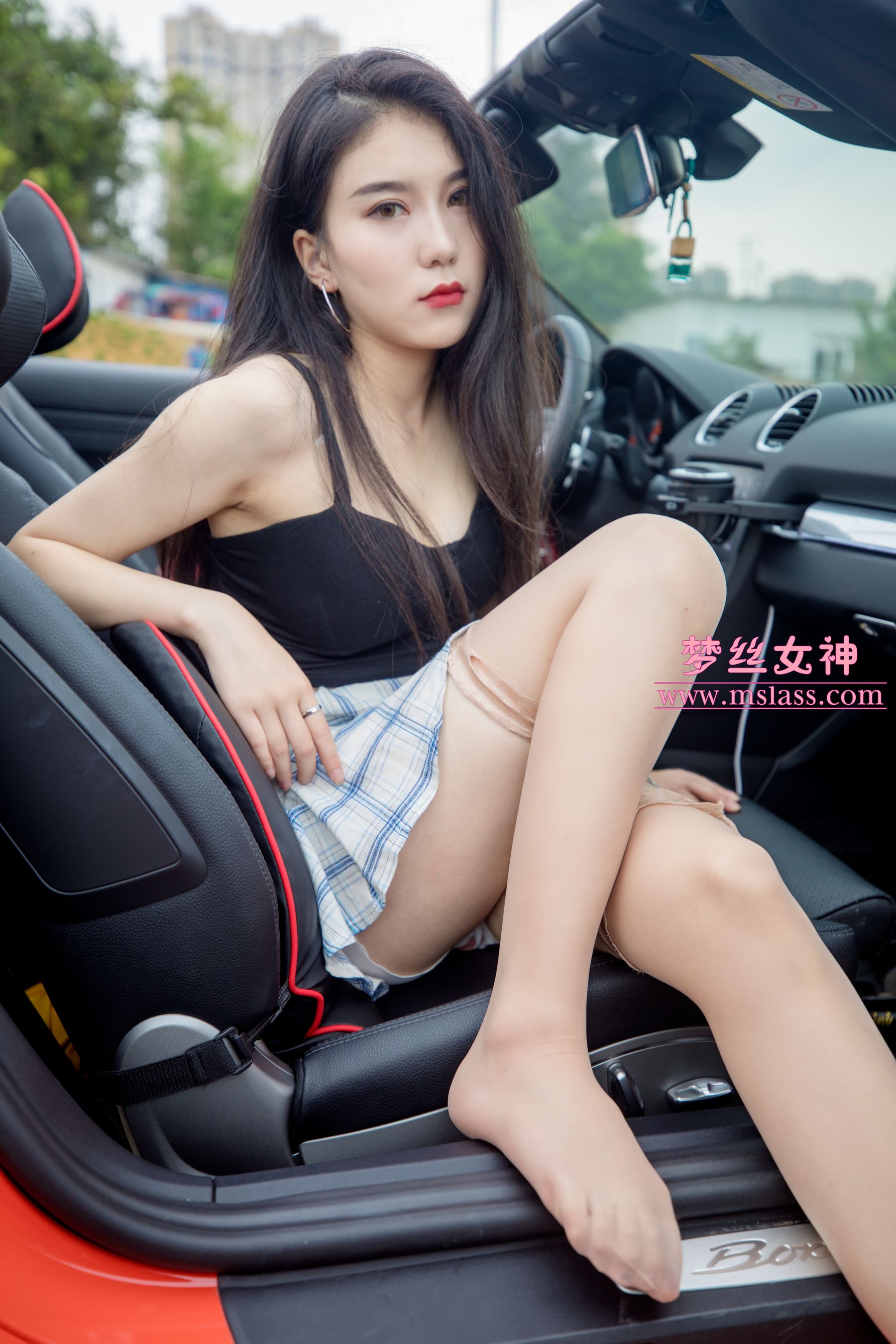 苏安希 跑车丝袜女神-图32