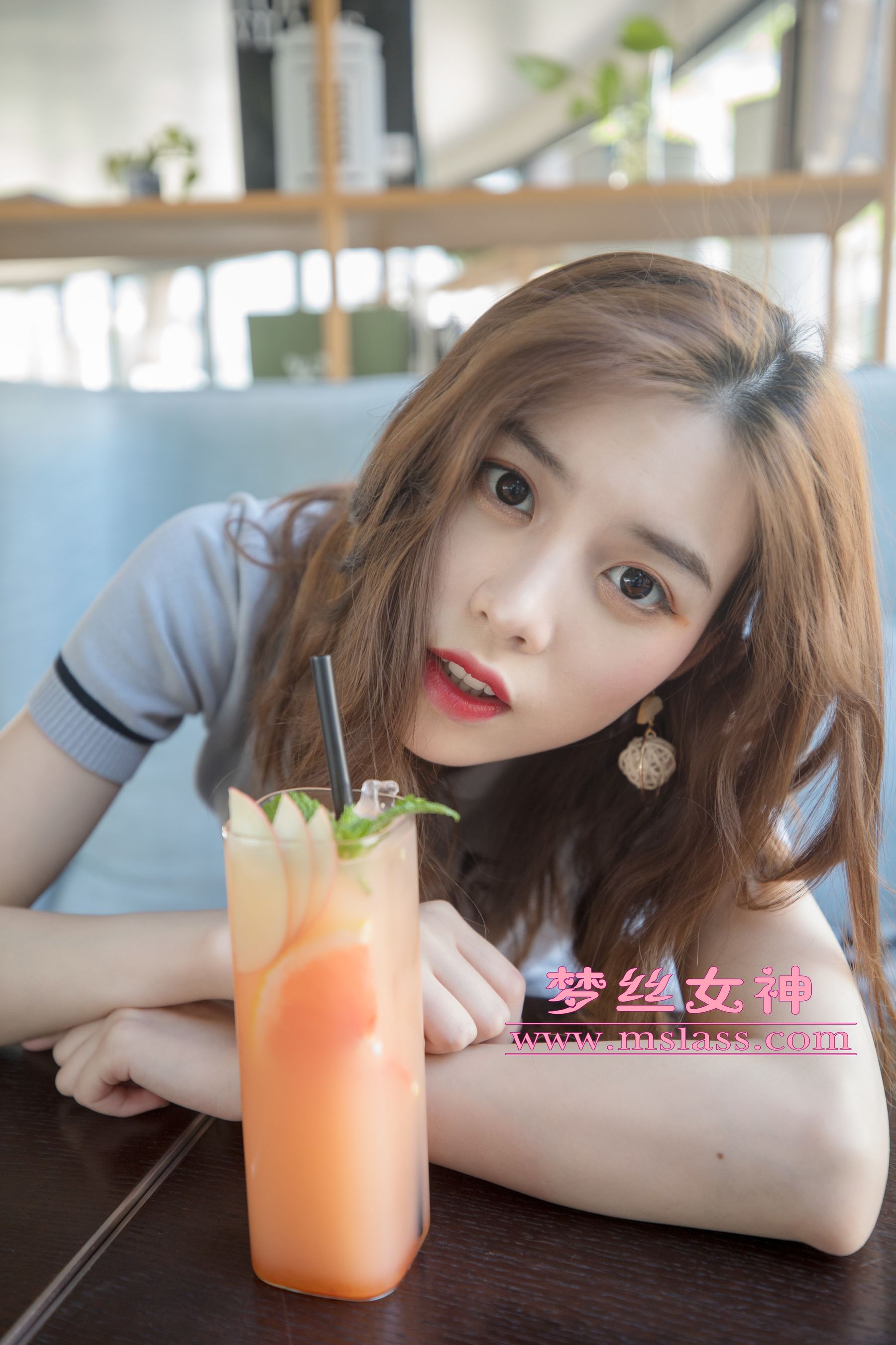 苏柔 假日餐厅女神-图10