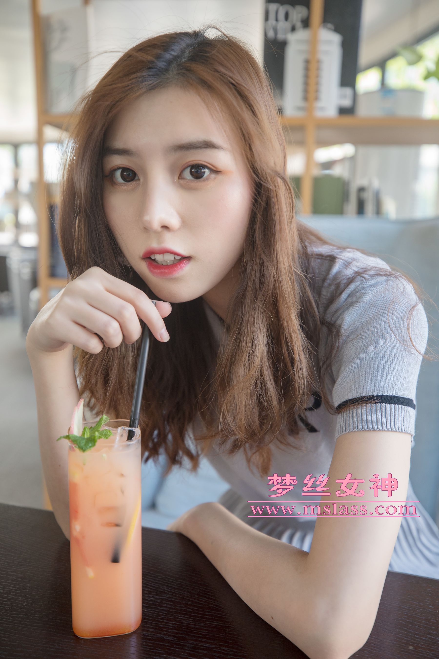 苏柔 假日餐厅女神-图8