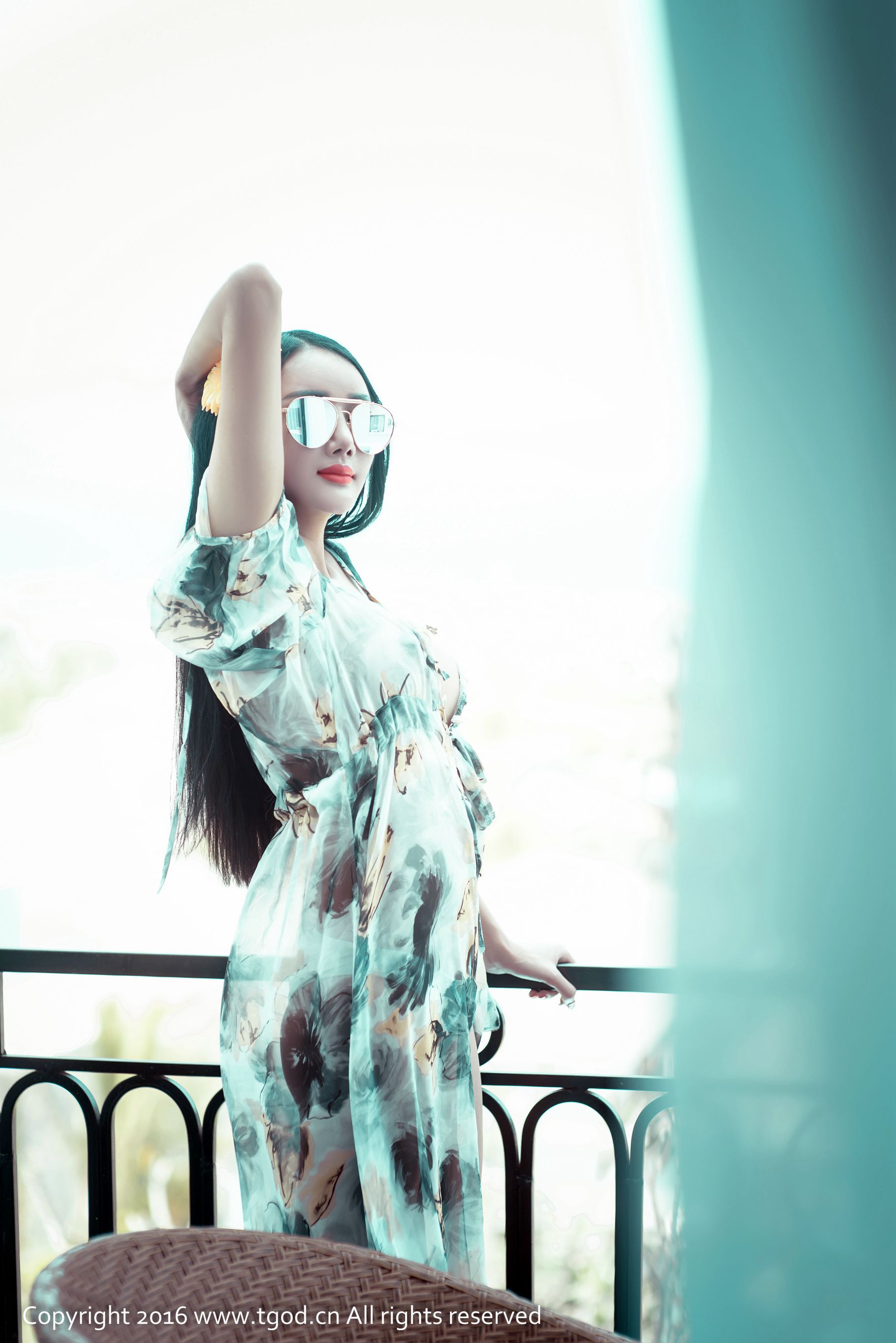 婕西儿jessie《性感翘臀大长腿》-图1