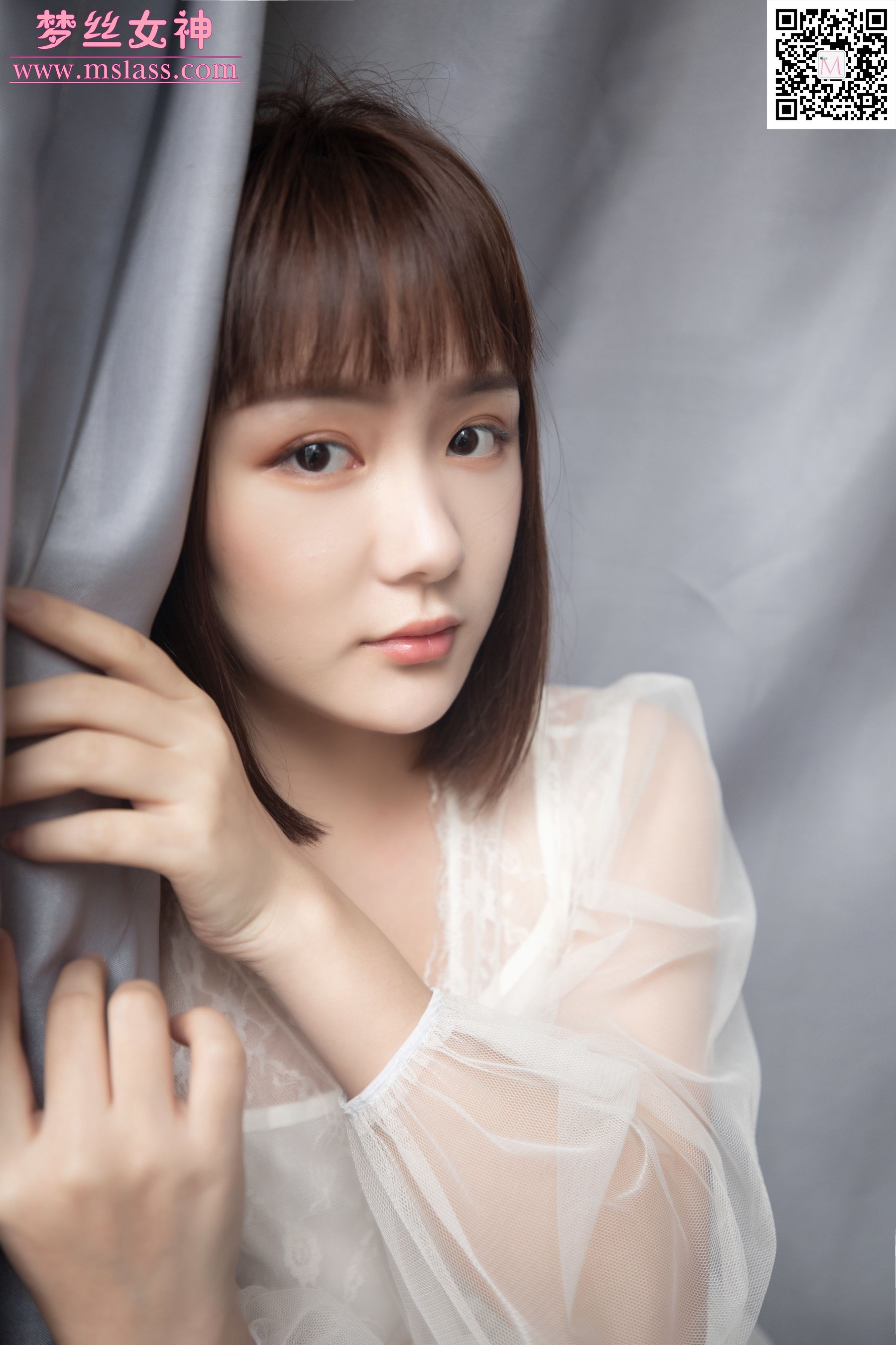 莎莎 透明白纱裙-图1