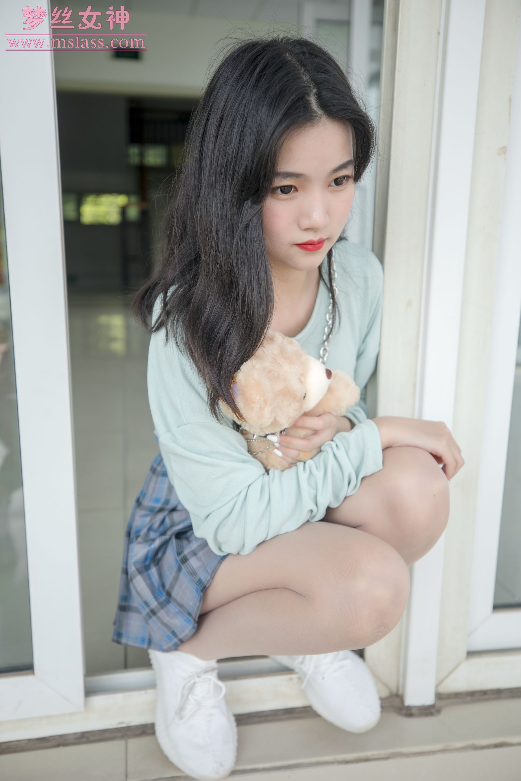 酥酥 恬静的小白鞋丝袜-图15