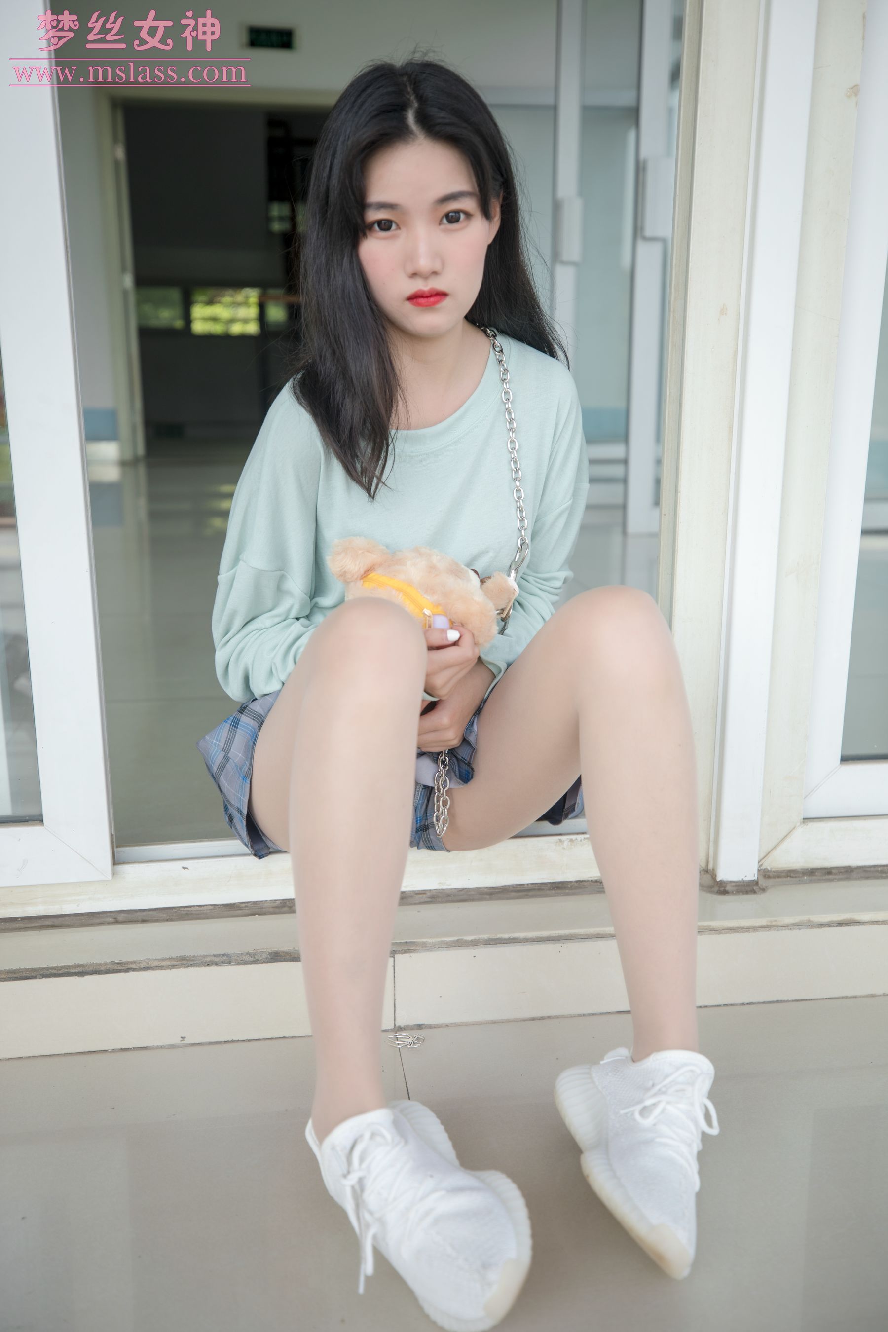 酥酥 恬静的小白鞋丝袜-图20