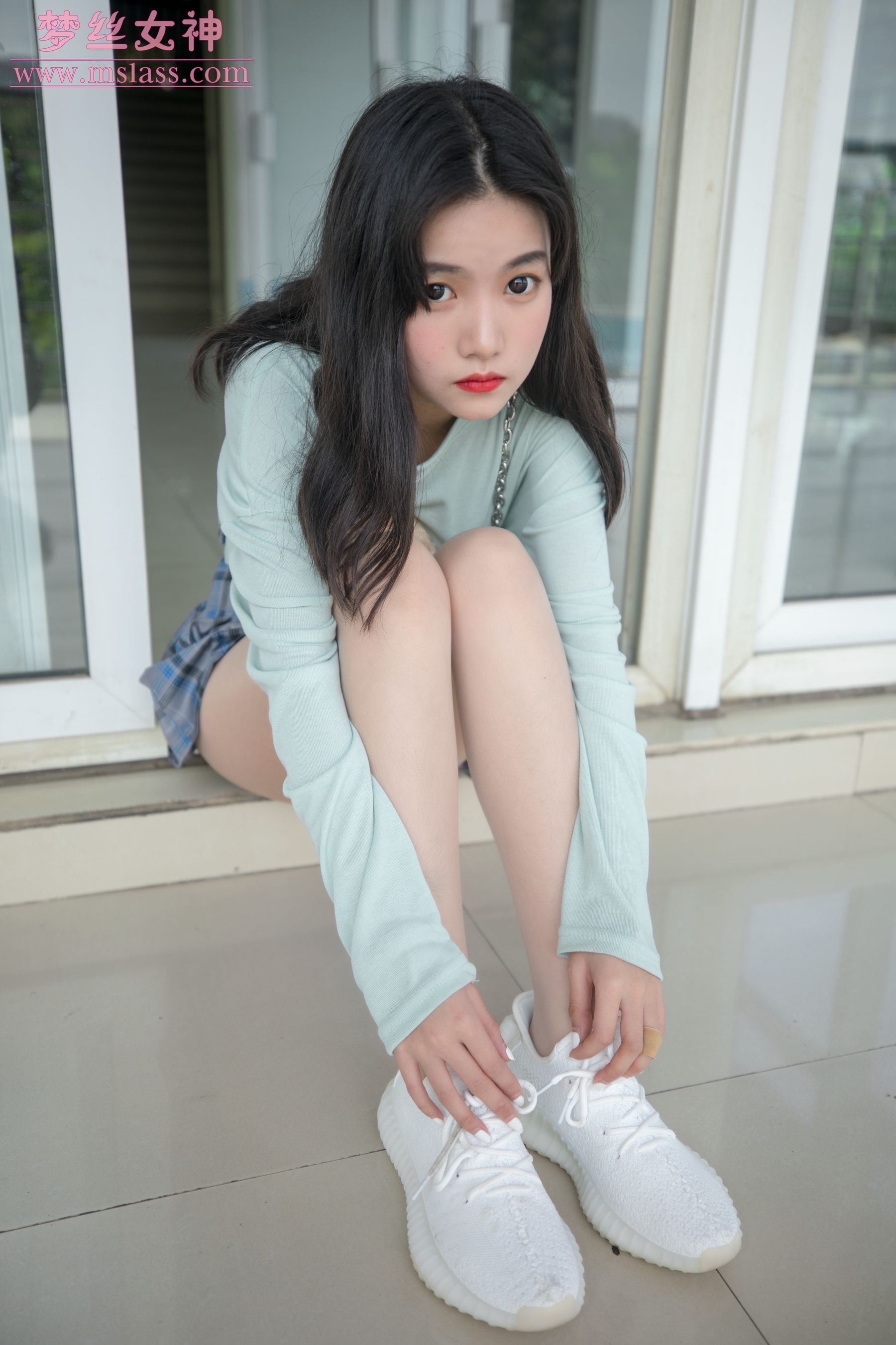 酥酥 恬静的小白鞋丝袜-图30