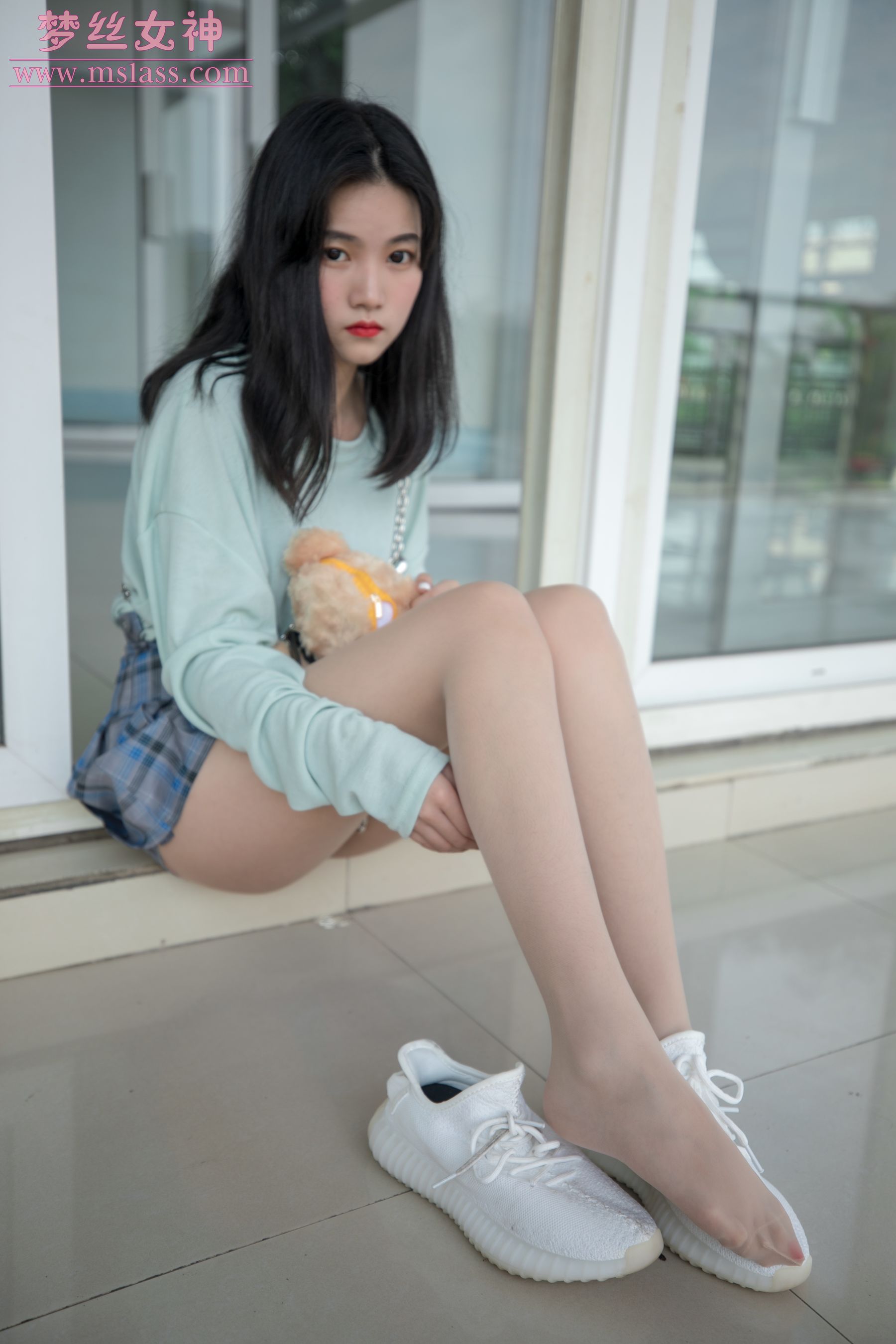 酥酥 恬静的小白鞋丝袜-图49