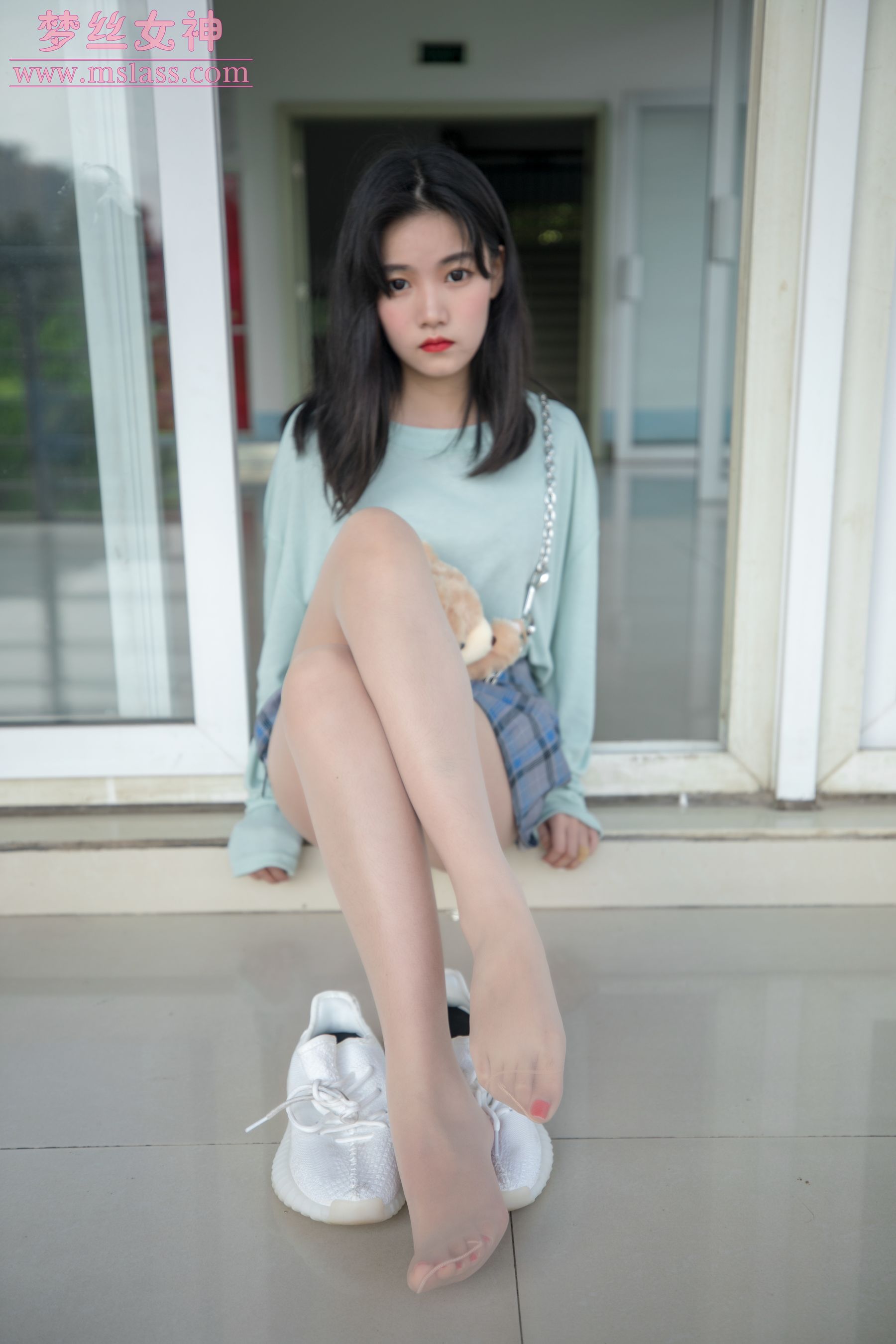 酥酥 恬静的小白鞋丝袜-图60