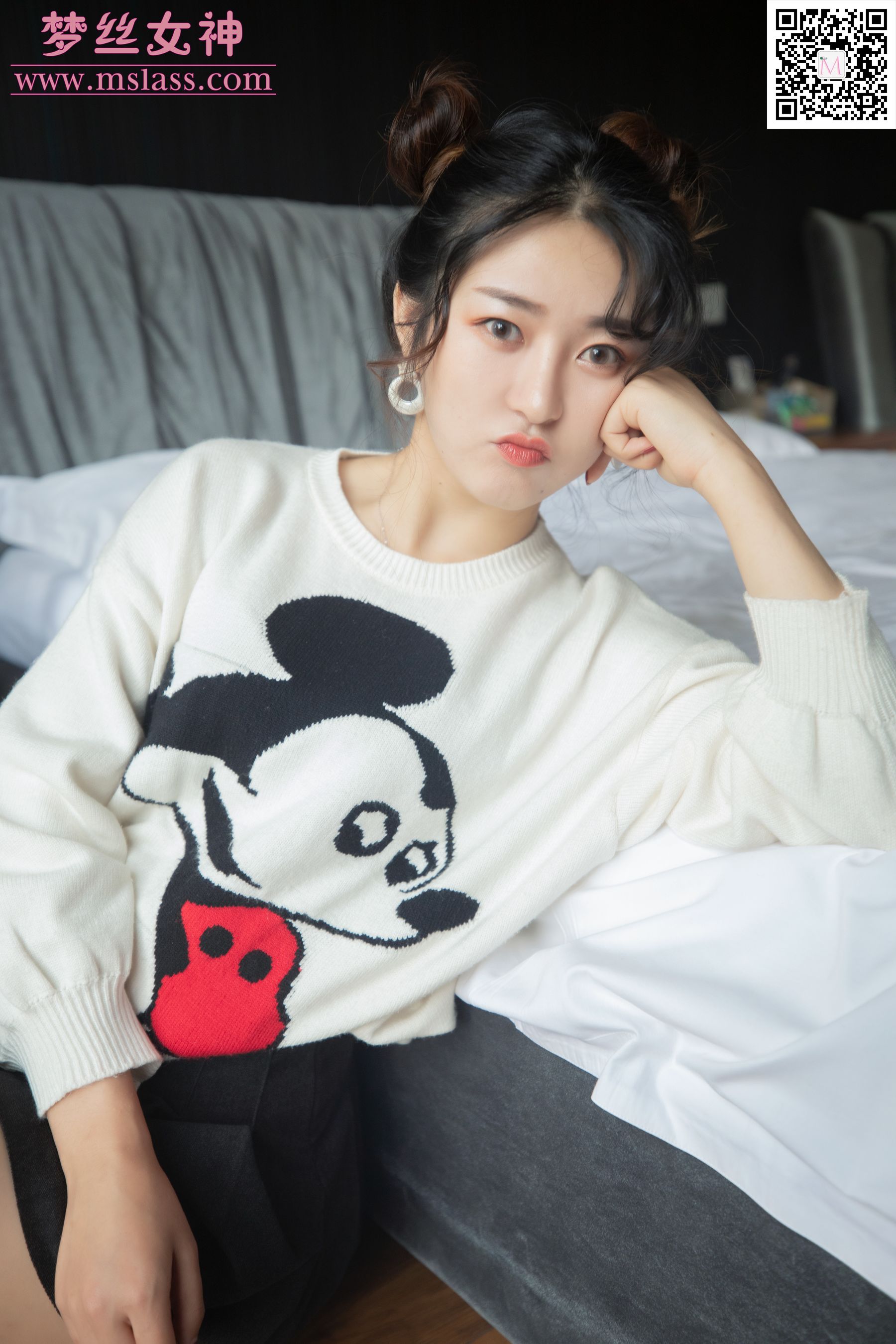 雨晨 白卫衣下的美-图10