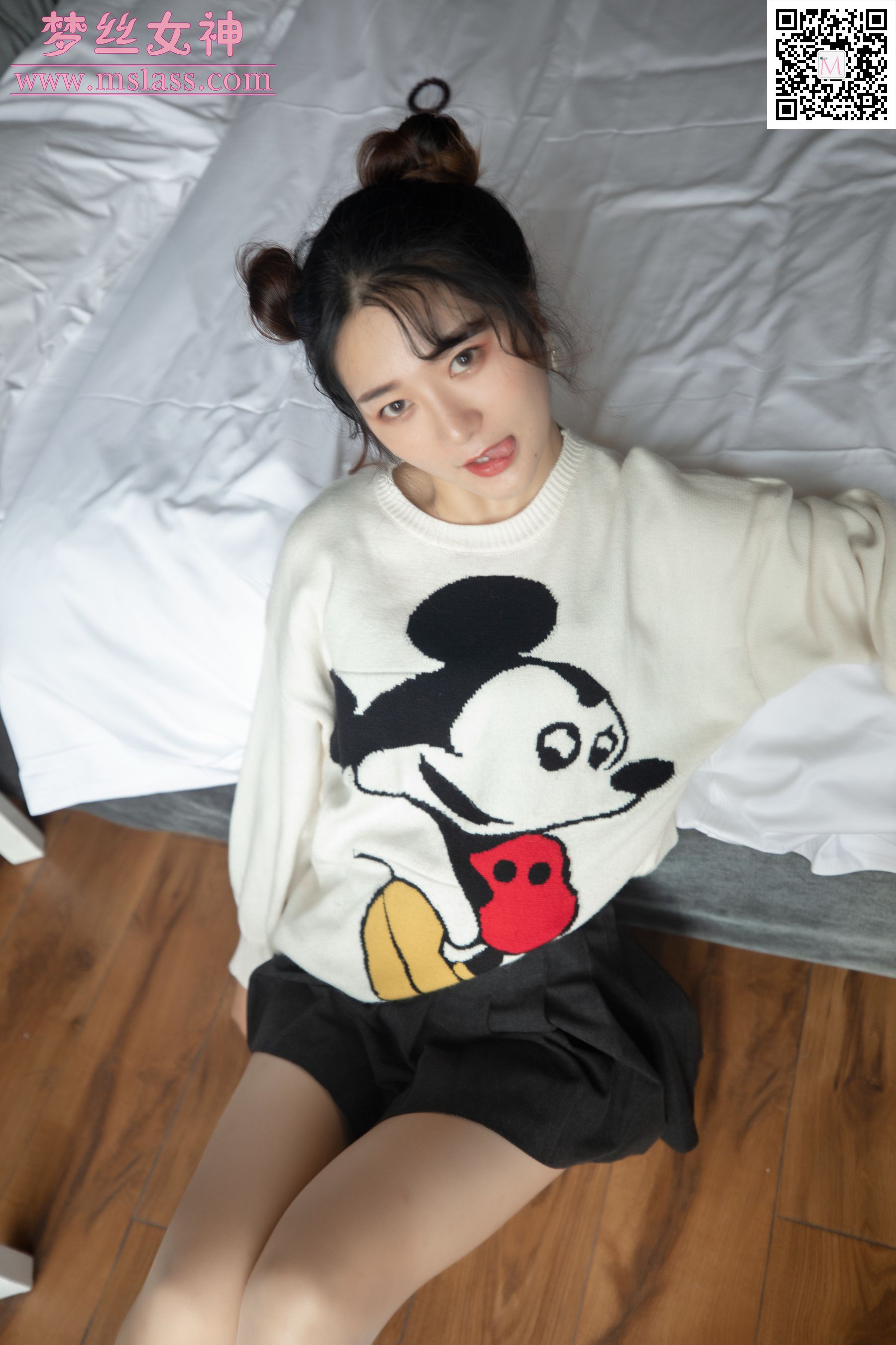 雨晨 白卫衣下的美-图11