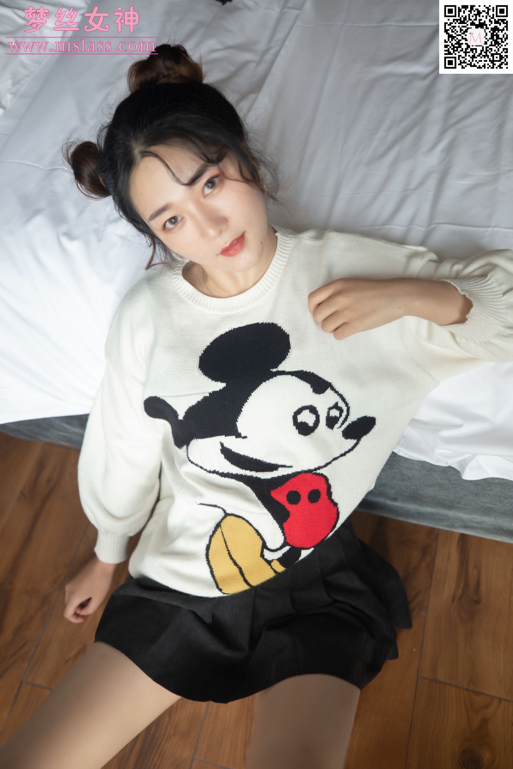 雨晨 白卫衣下的美-图13