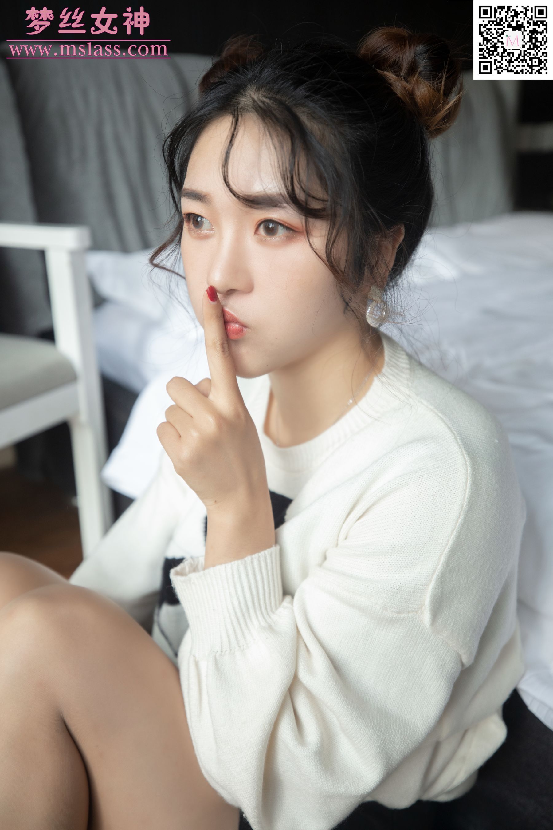 雨晨 白卫衣下的美-图14