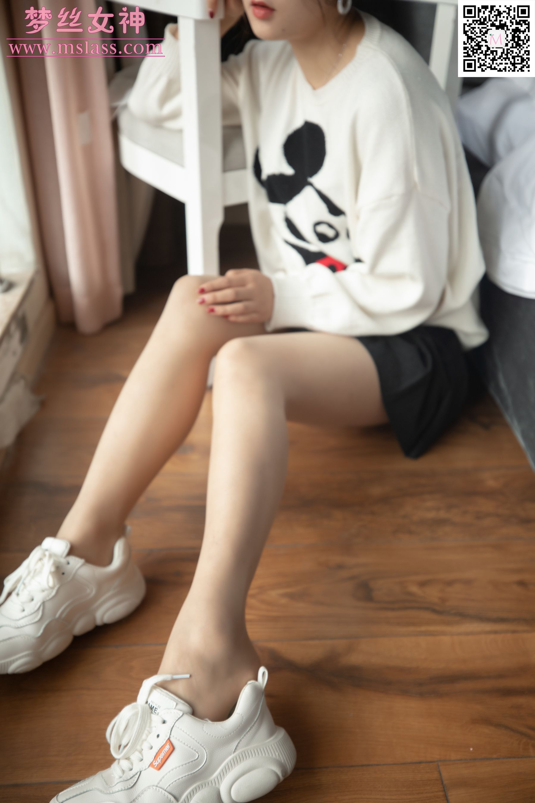 雨晨 白卫衣下的美-图21