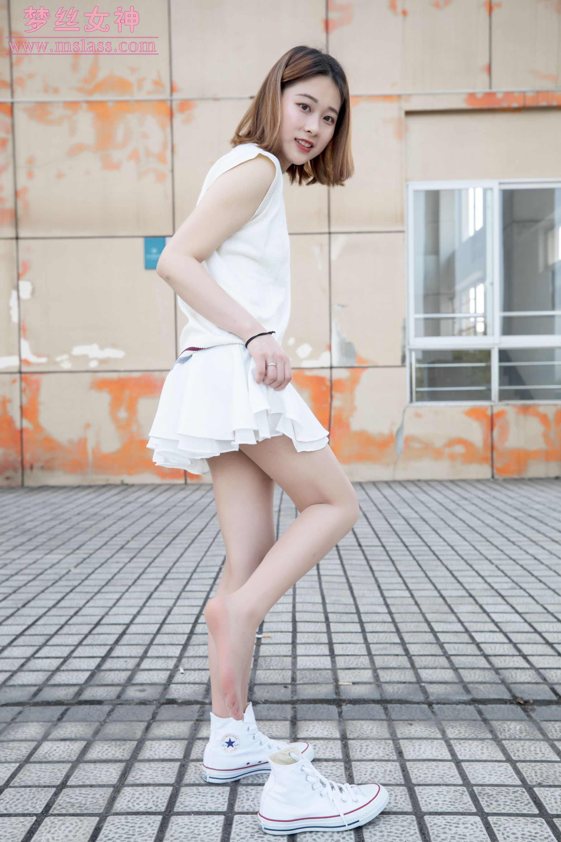 雯雯 学楼丝袜美腿-图35