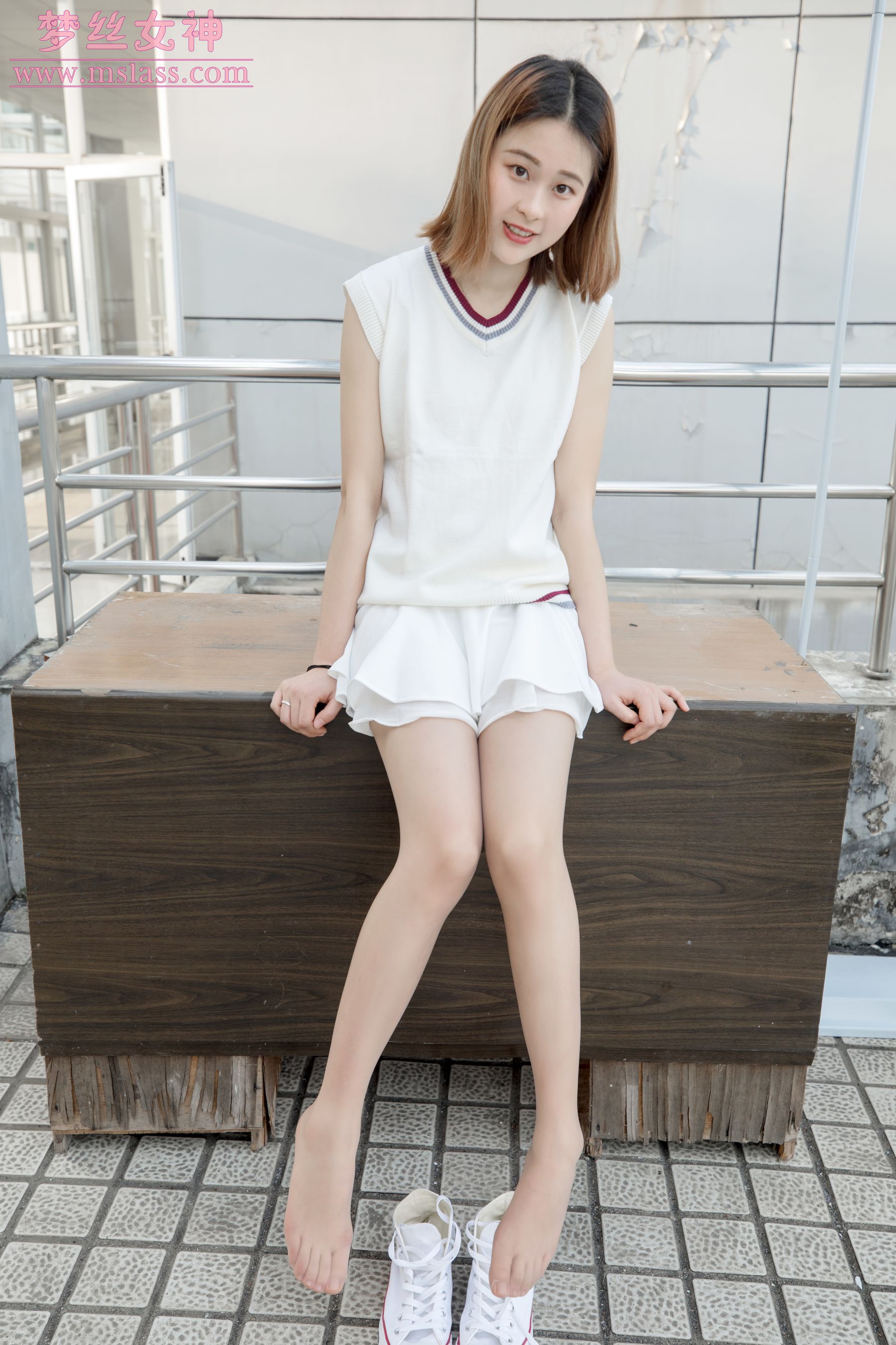 雯雯 学楼丝袜美腿-图47