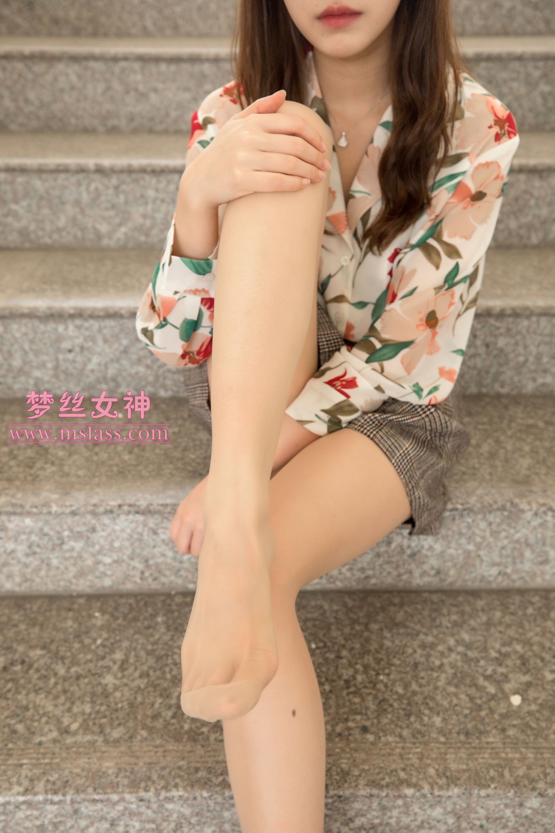 魏婷婷 宿楼丝袜玉足女神-图32