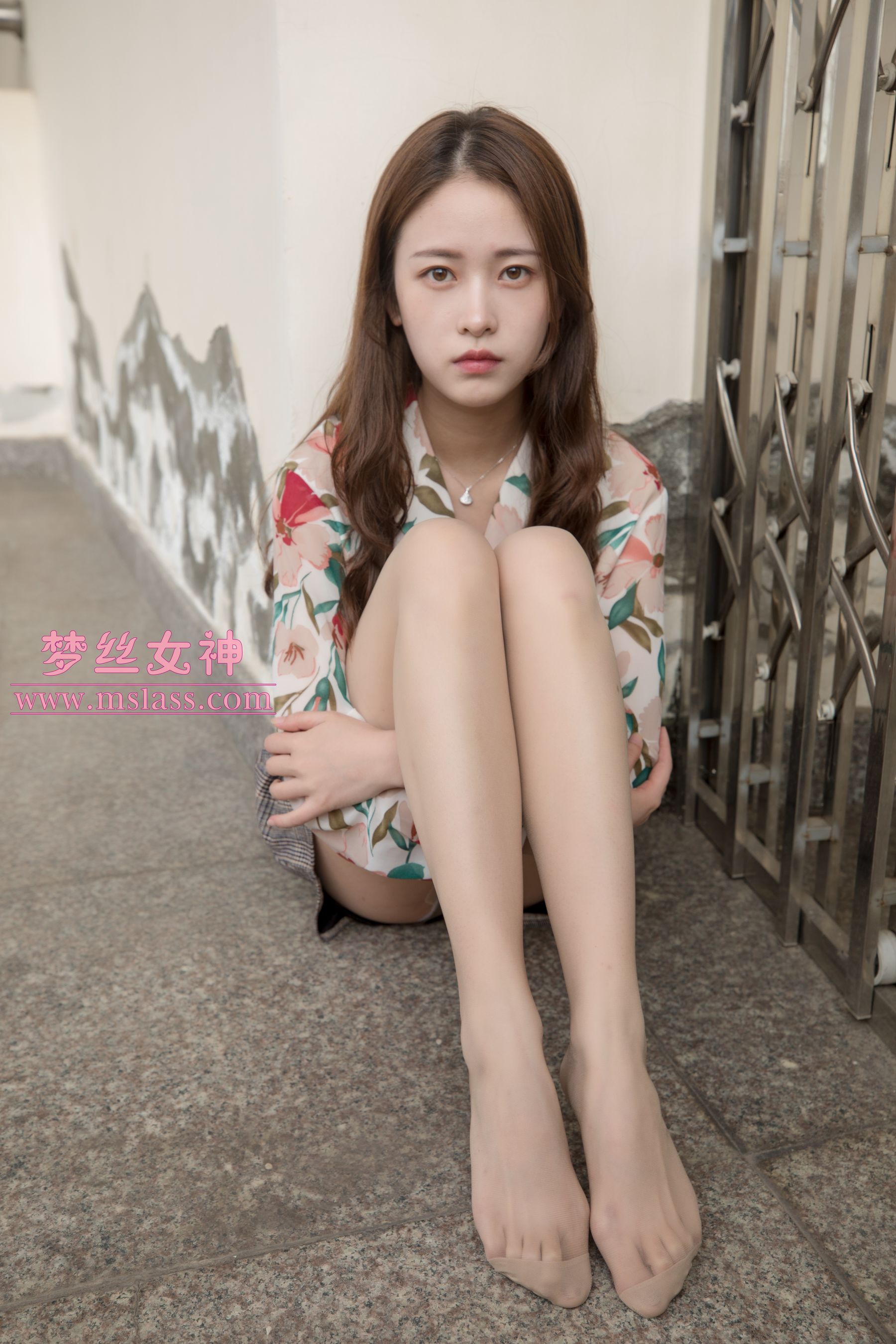 魏婷婷 宿楼丝袜玉足女神-图44