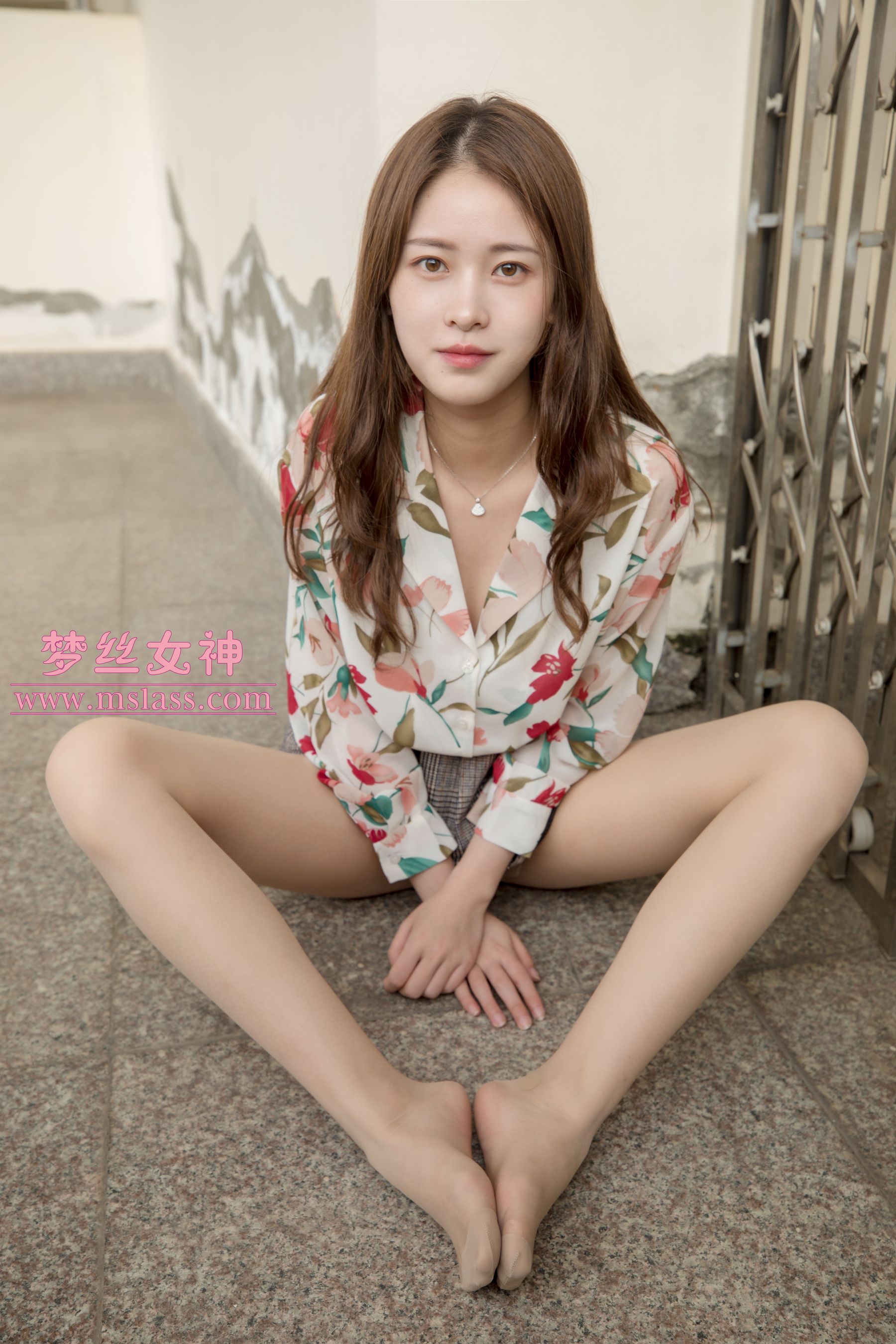 魏婷婷 宿楼丝袜玉足女神-图59