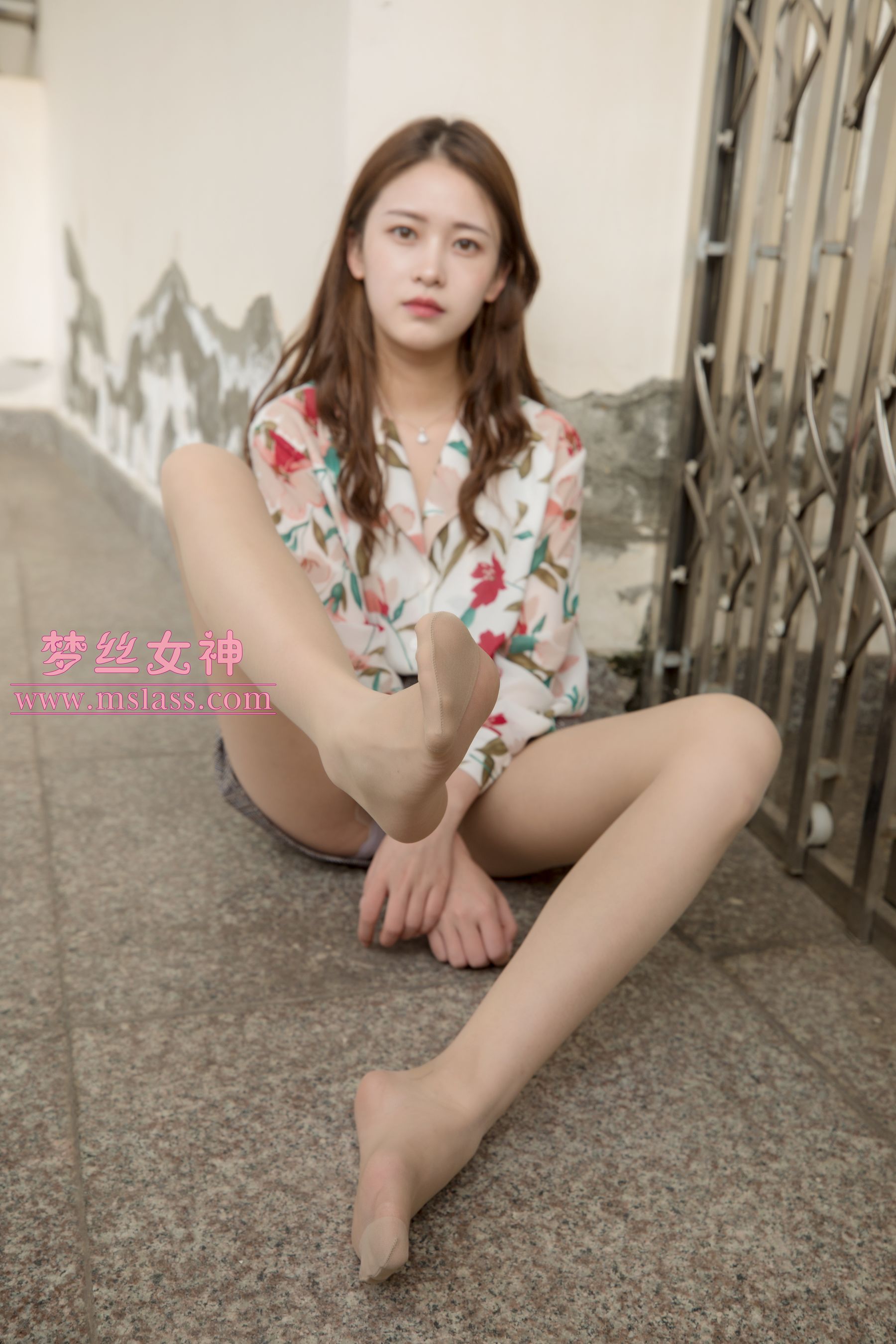 魏婷婷 宿楼丝袜玉足女神-图65