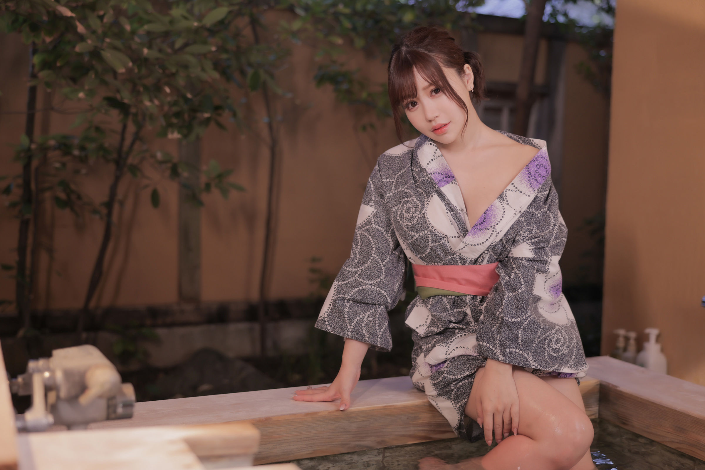 Mai Shirota 白田まい 白田まいと、貸切温泉と、濃厚接触-图10