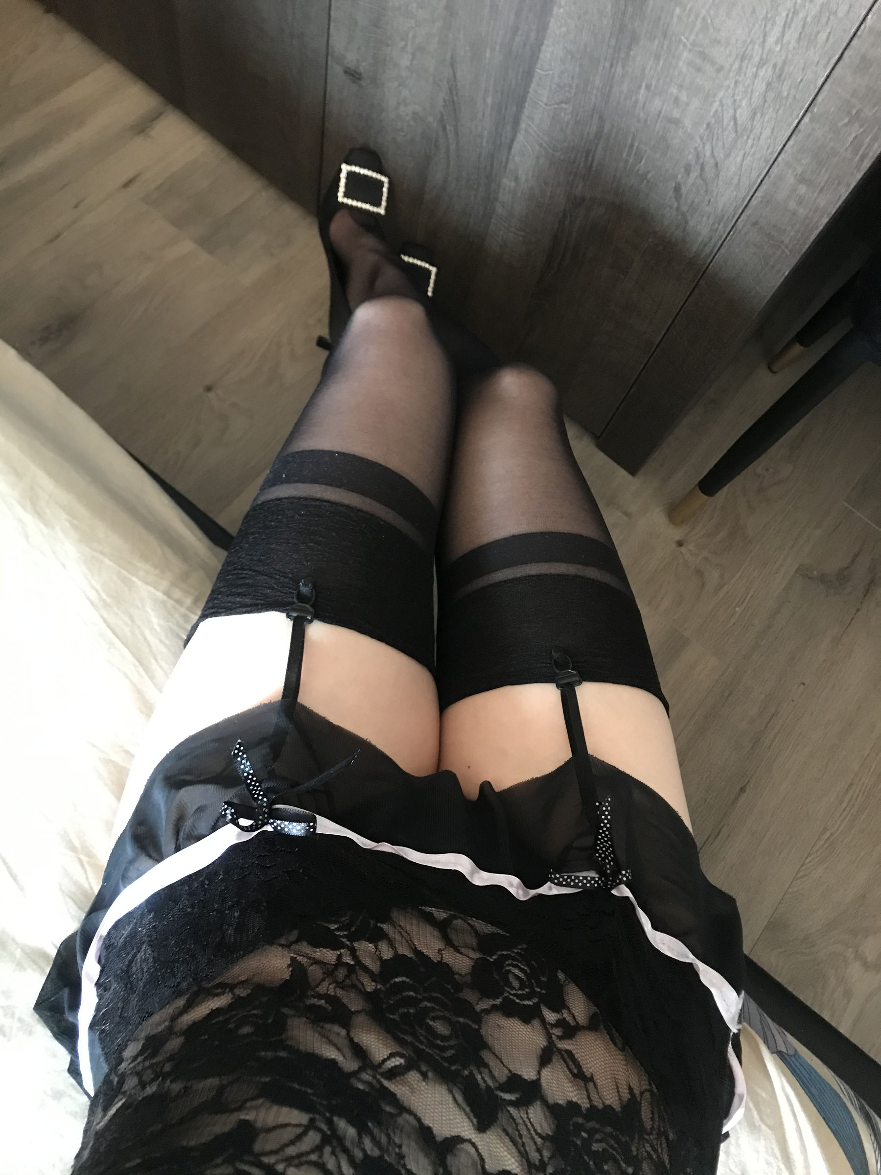 丝足博主麋鹿_Monroe 2020.04.10 黑色情趣-图1