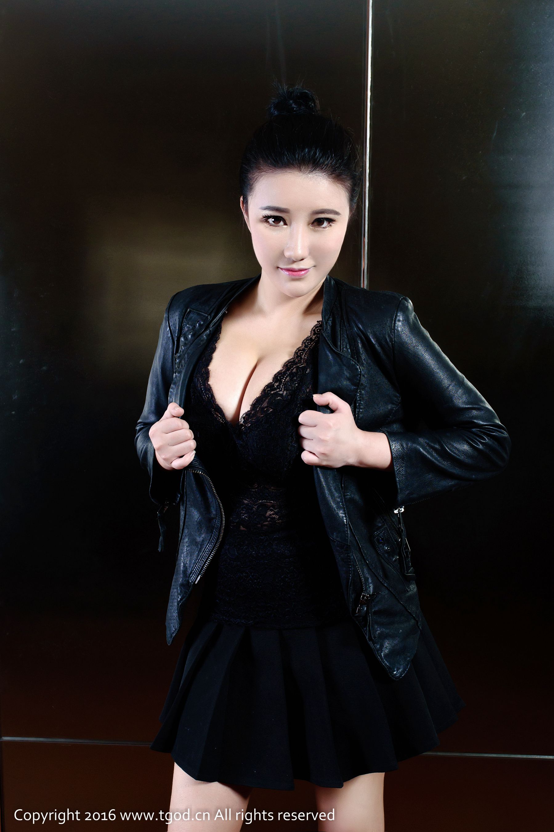 小紫藤《热辣焚身不自主》-图3