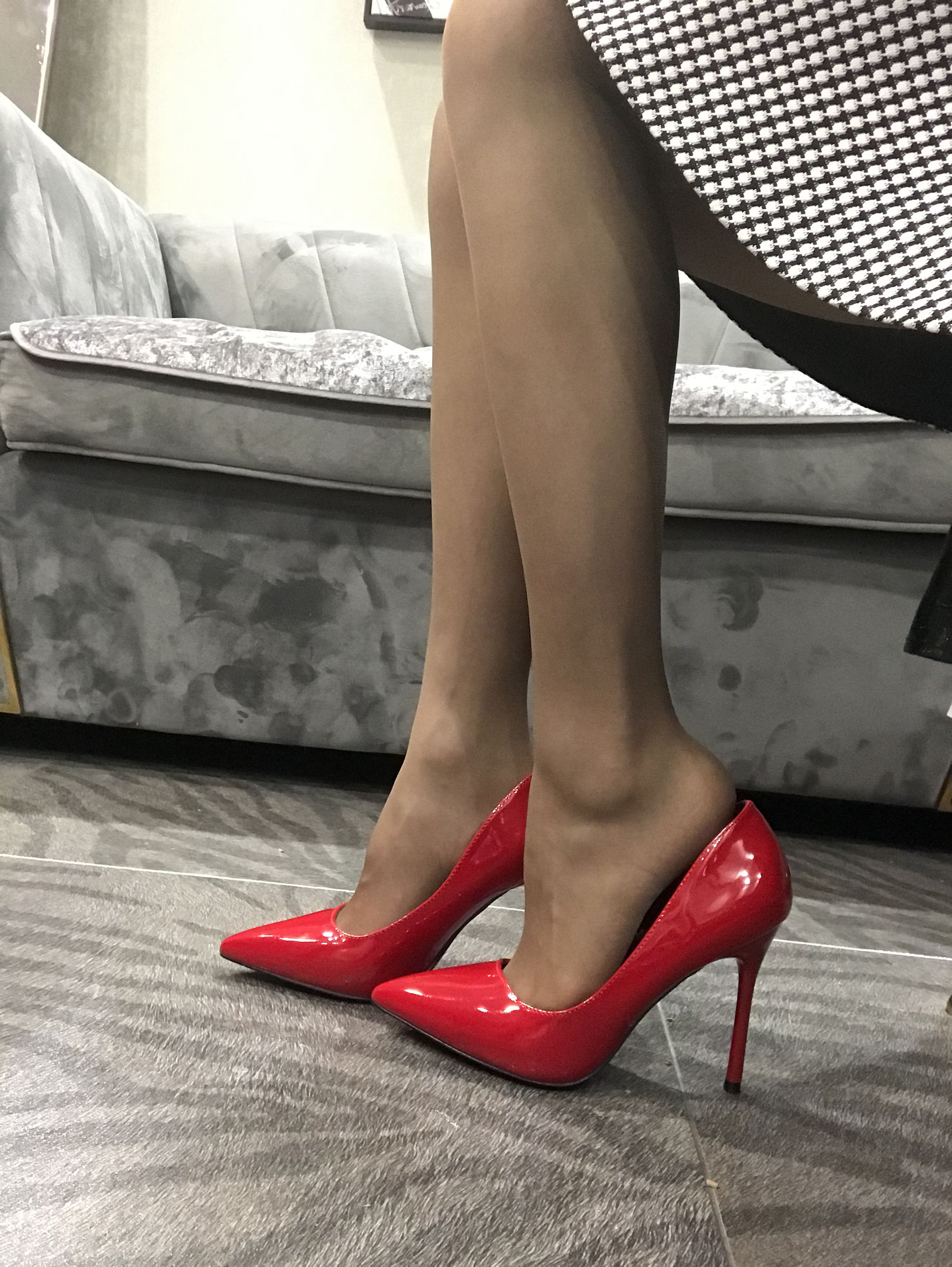 丝足博主麋鹿_Monroe 2020.04.20 红高黑丝-图60